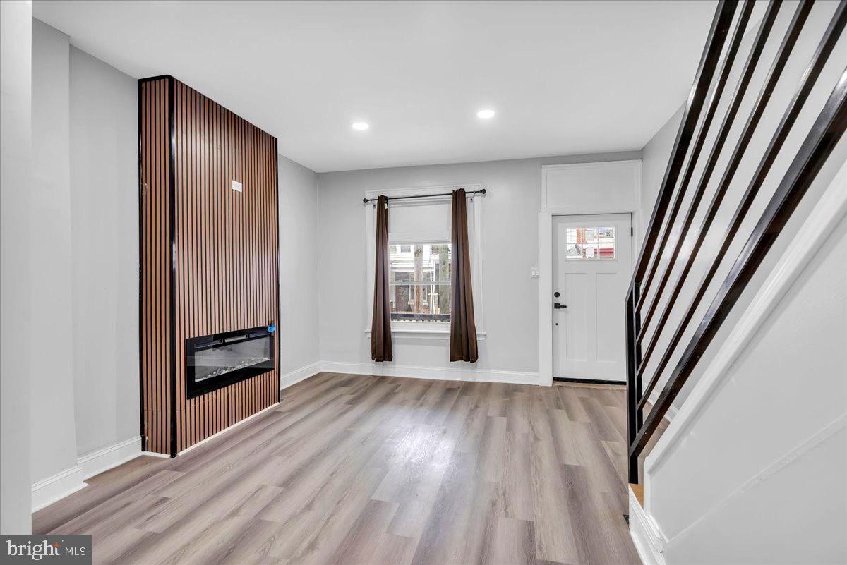 FRANKFORD - Residential