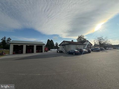 Photo of 3246 Lincoln Highway E, PARADISE, PA 17562 (MLS # PALA2076116)