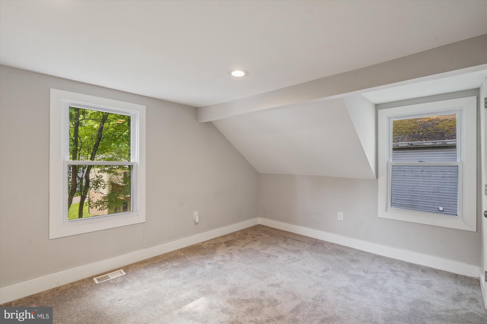 GREATER CAPITOL HEIGHTS - Residential