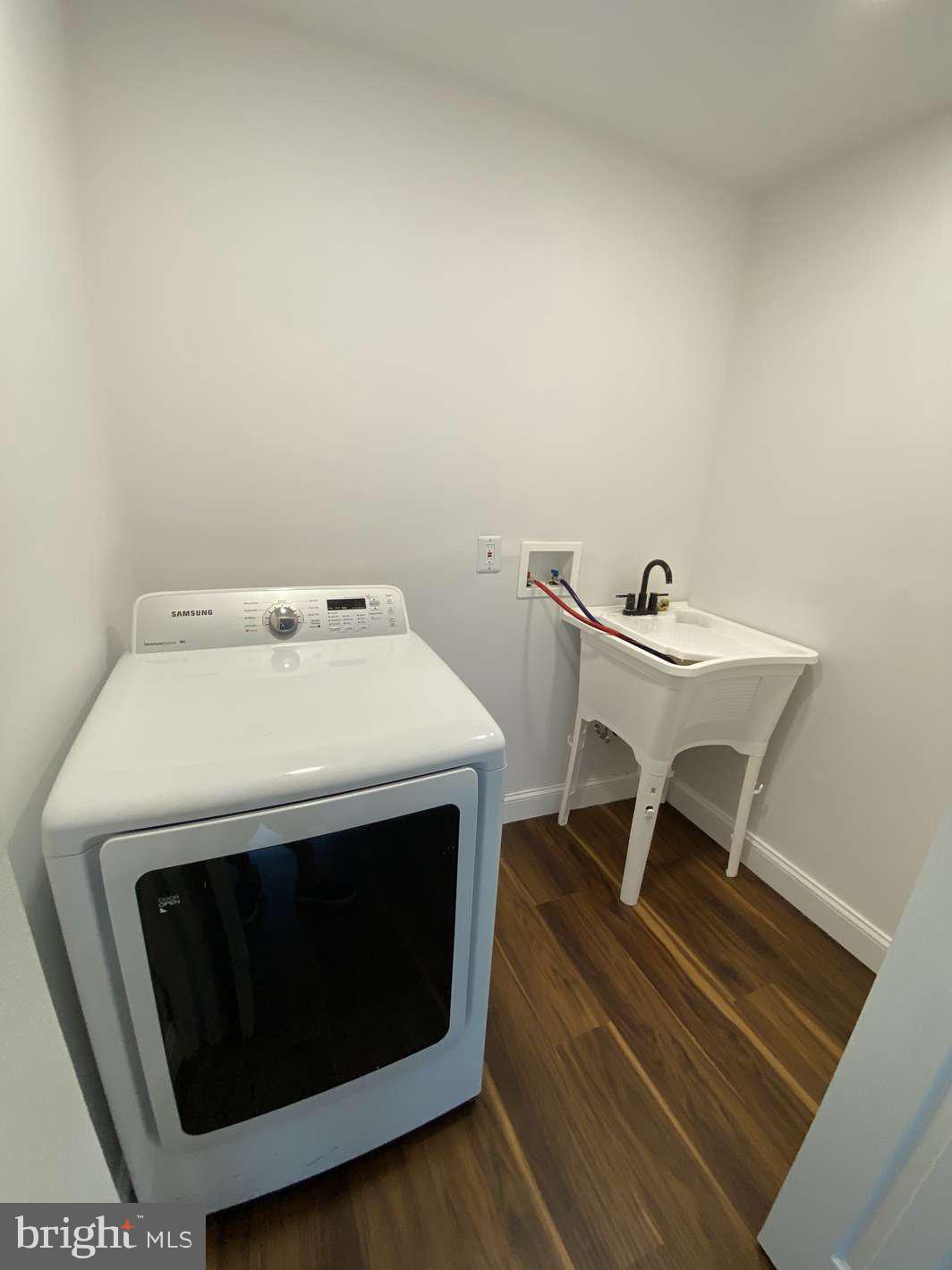 FAIRMOUNT - Residential