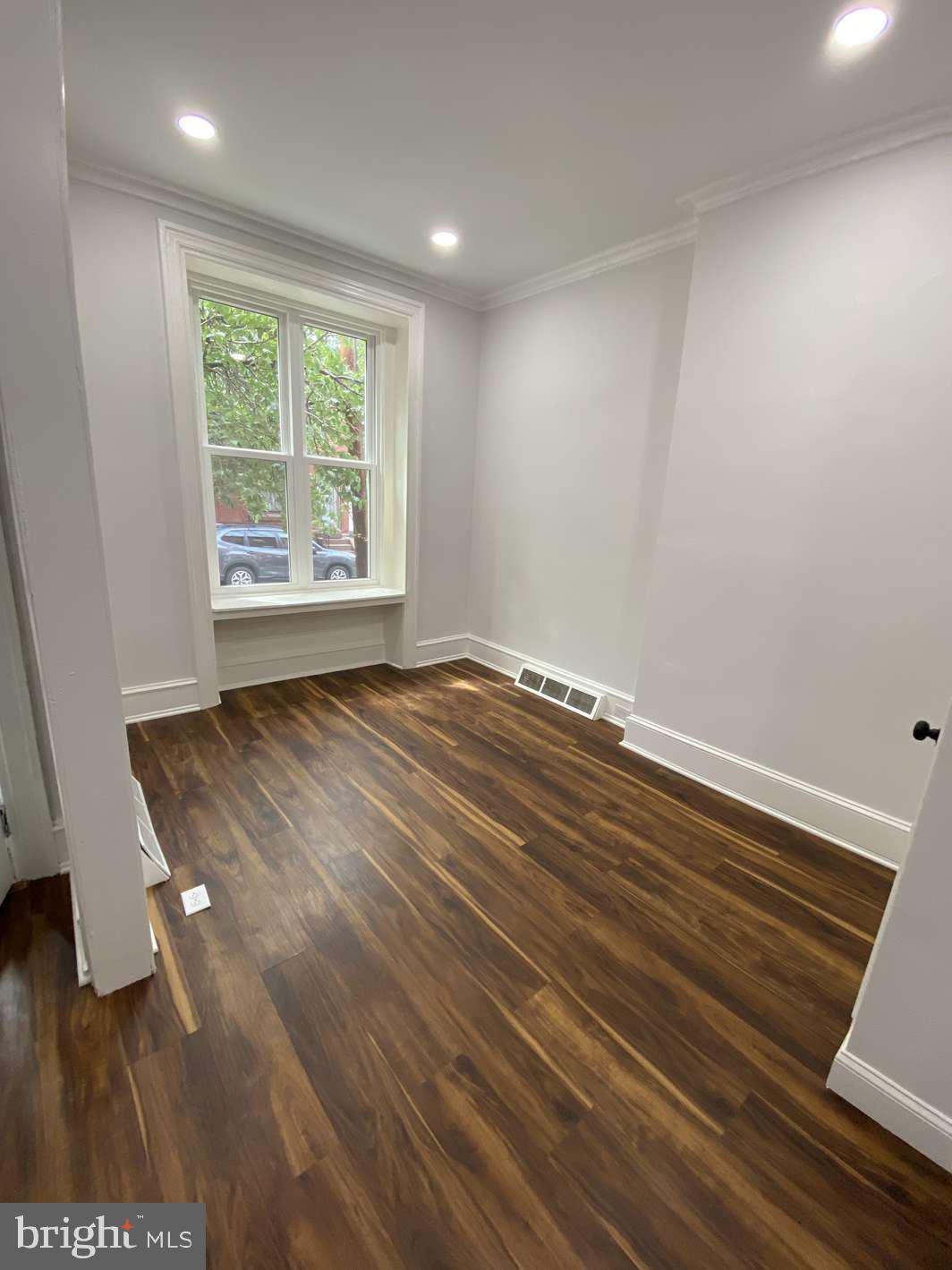 FAIRMOUNT - Residential