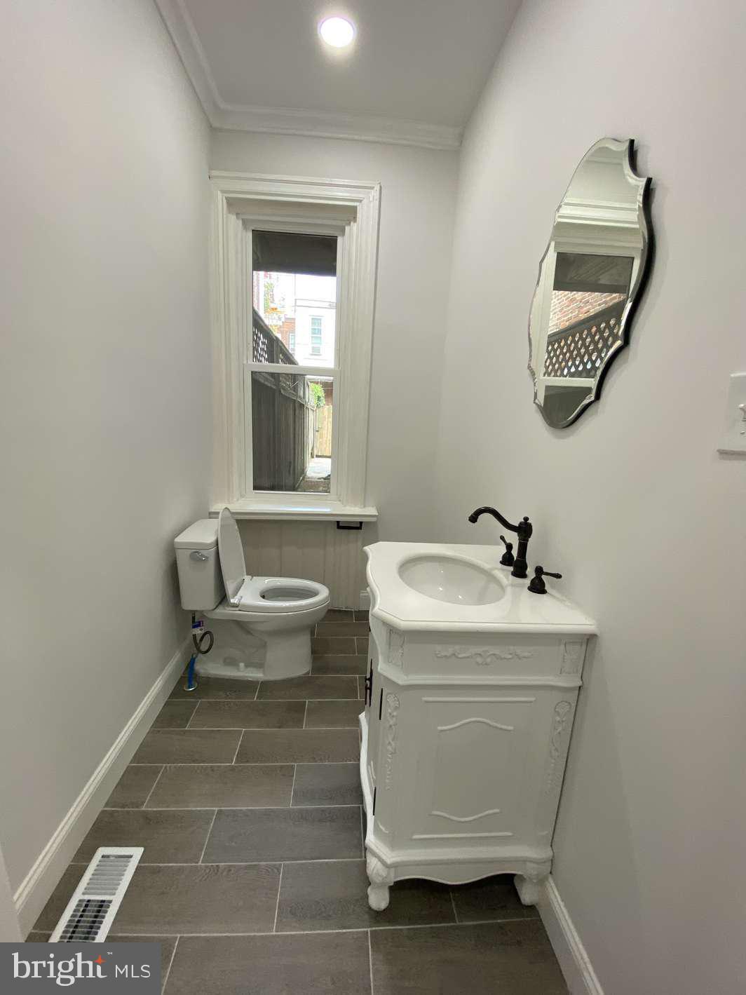 FAIRMOUNT - Residential