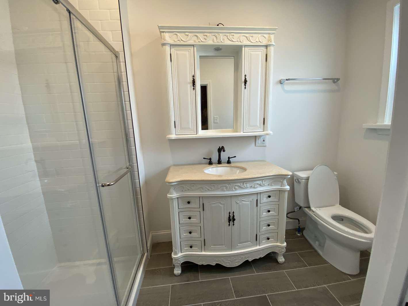 FAIRMOUNT - Residential