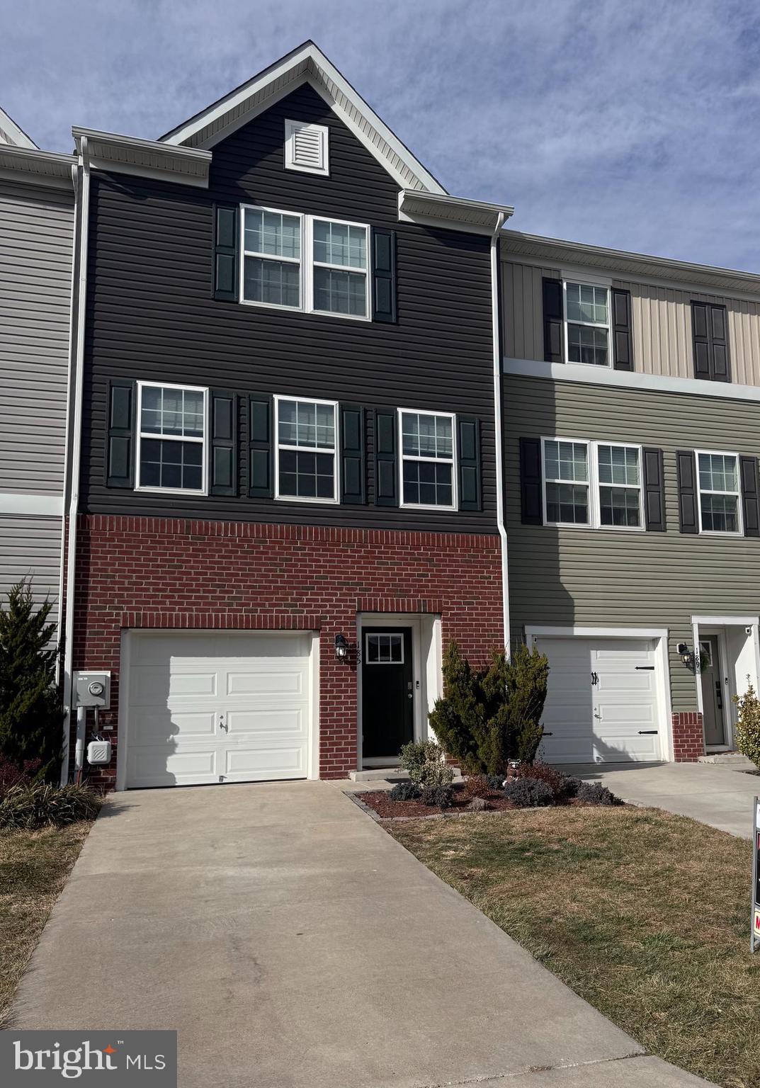 BERKELEY RIDGE - Residential