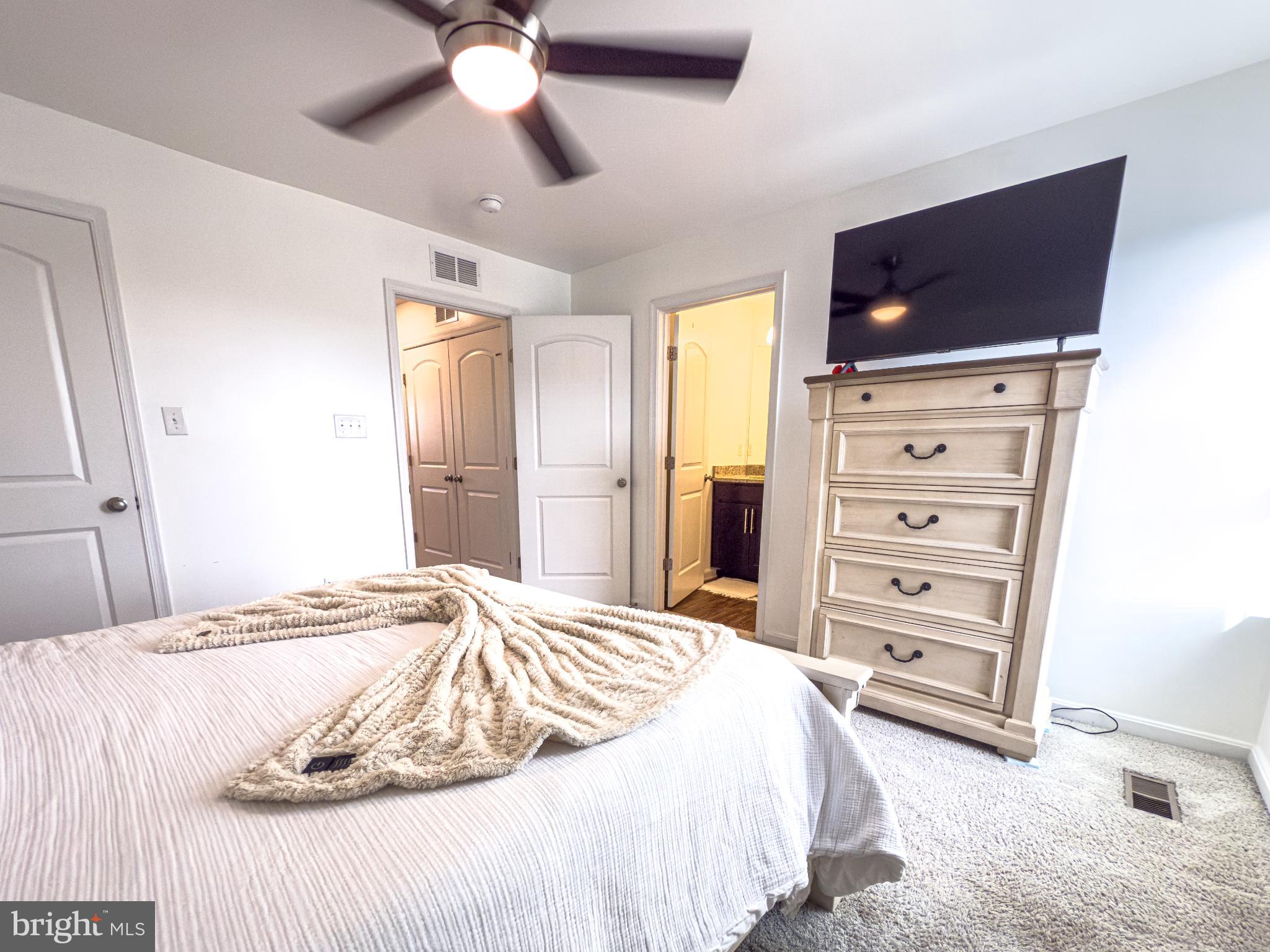 BERKELEY RIDGE - Residential