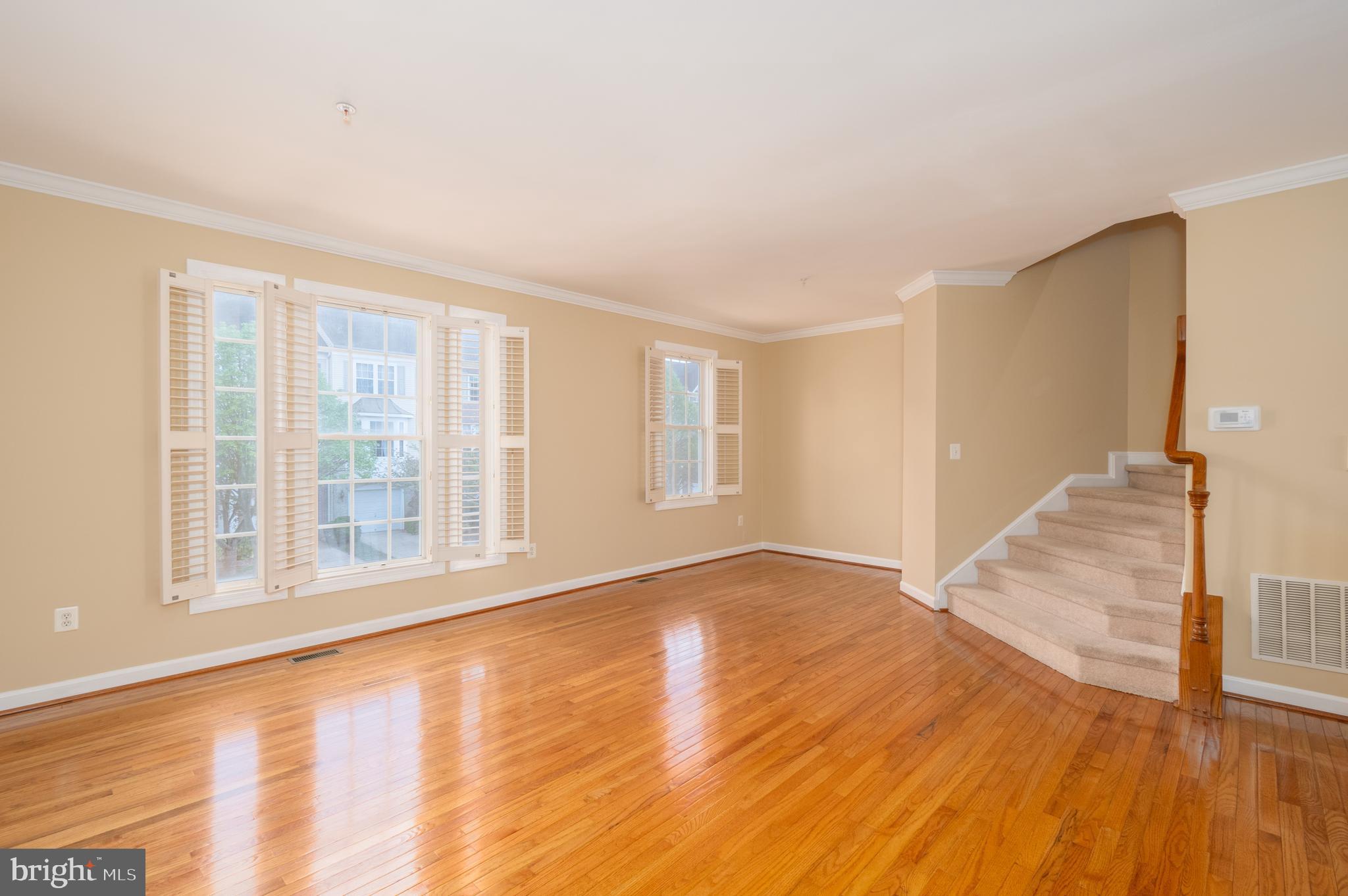 KINGSVIEW VILLAGE - Residential