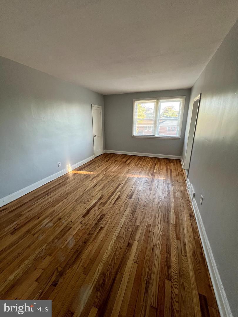 GLEN OAKS - Residential Lease