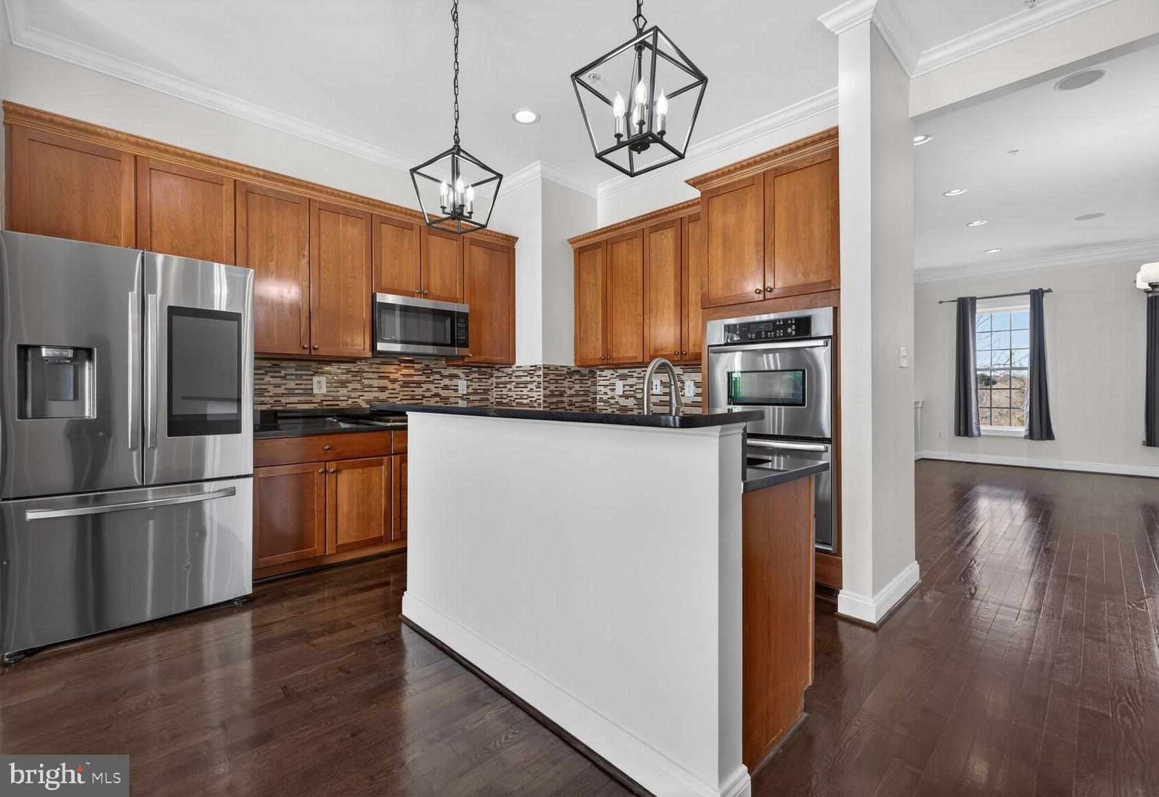 593 CEDAR SPRING STREET