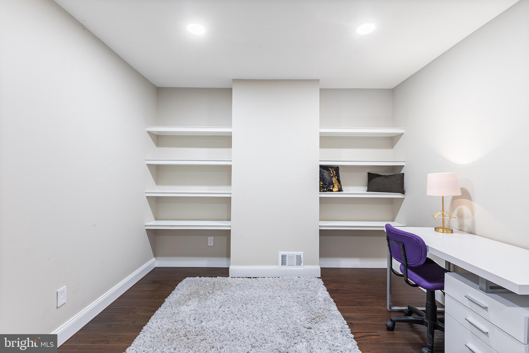 CHESTERBROOK - Residential