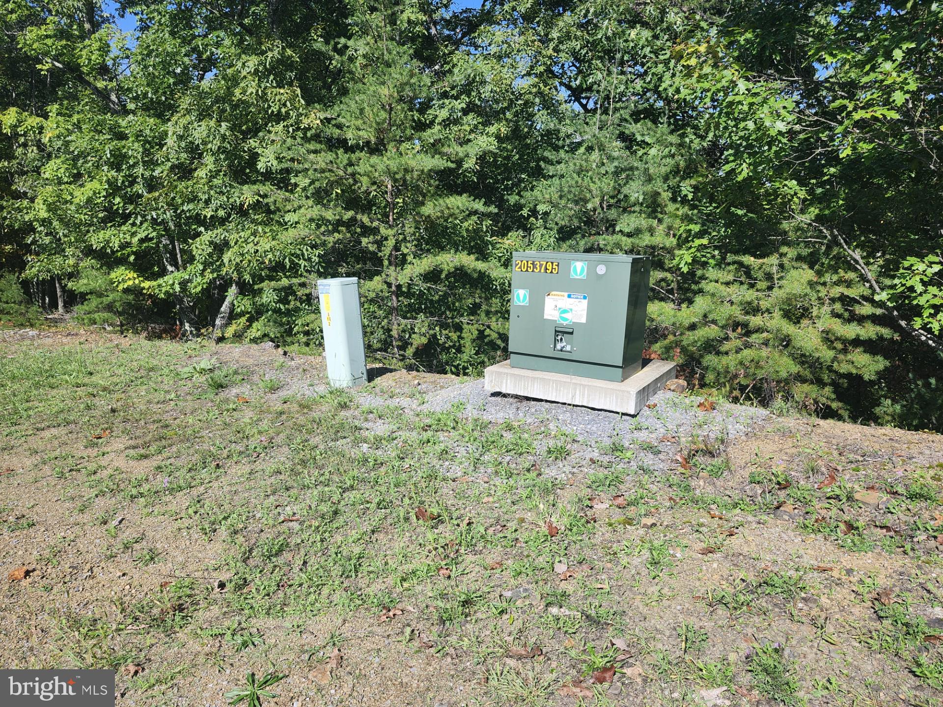 POTOMAC VALLEY OVERLOOK - Land