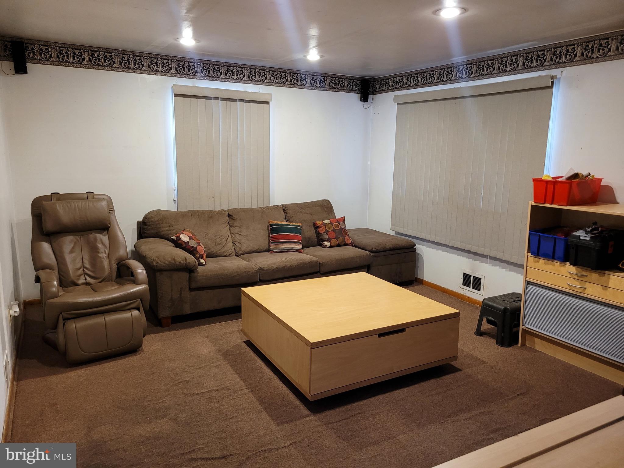 PASADENA - Residential