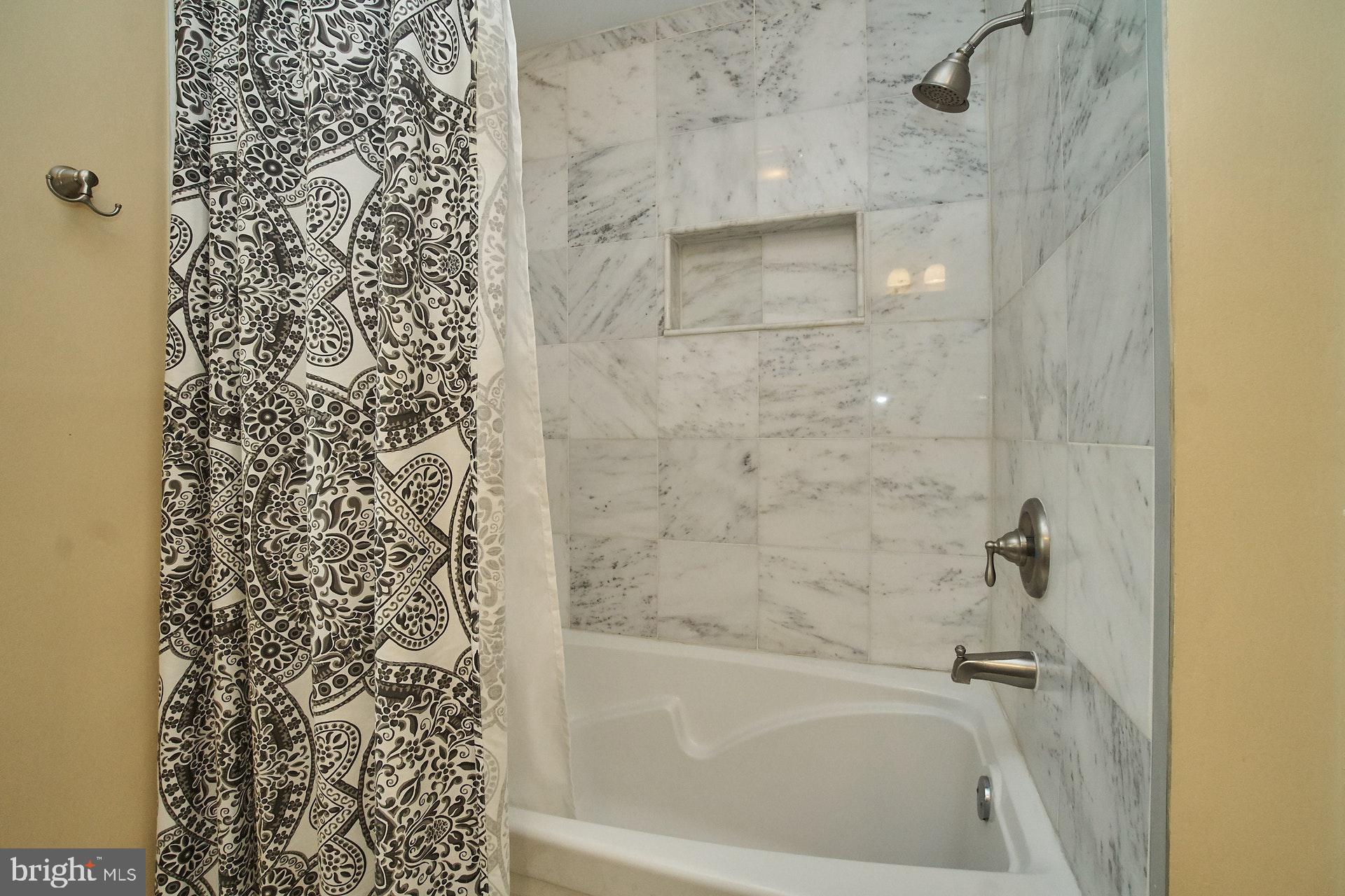 HARBOR VIEW - Residential