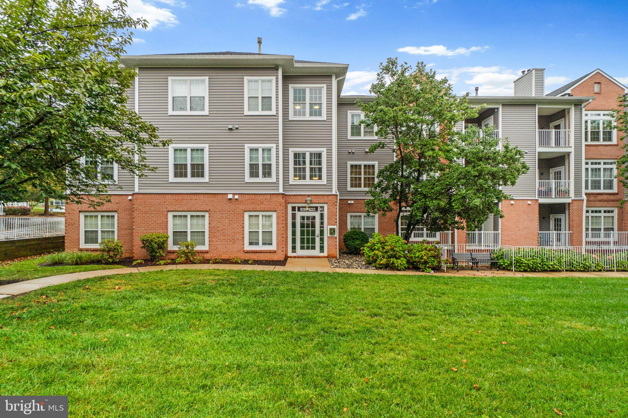 SPRING MILL CONDOMINIUM - Residential