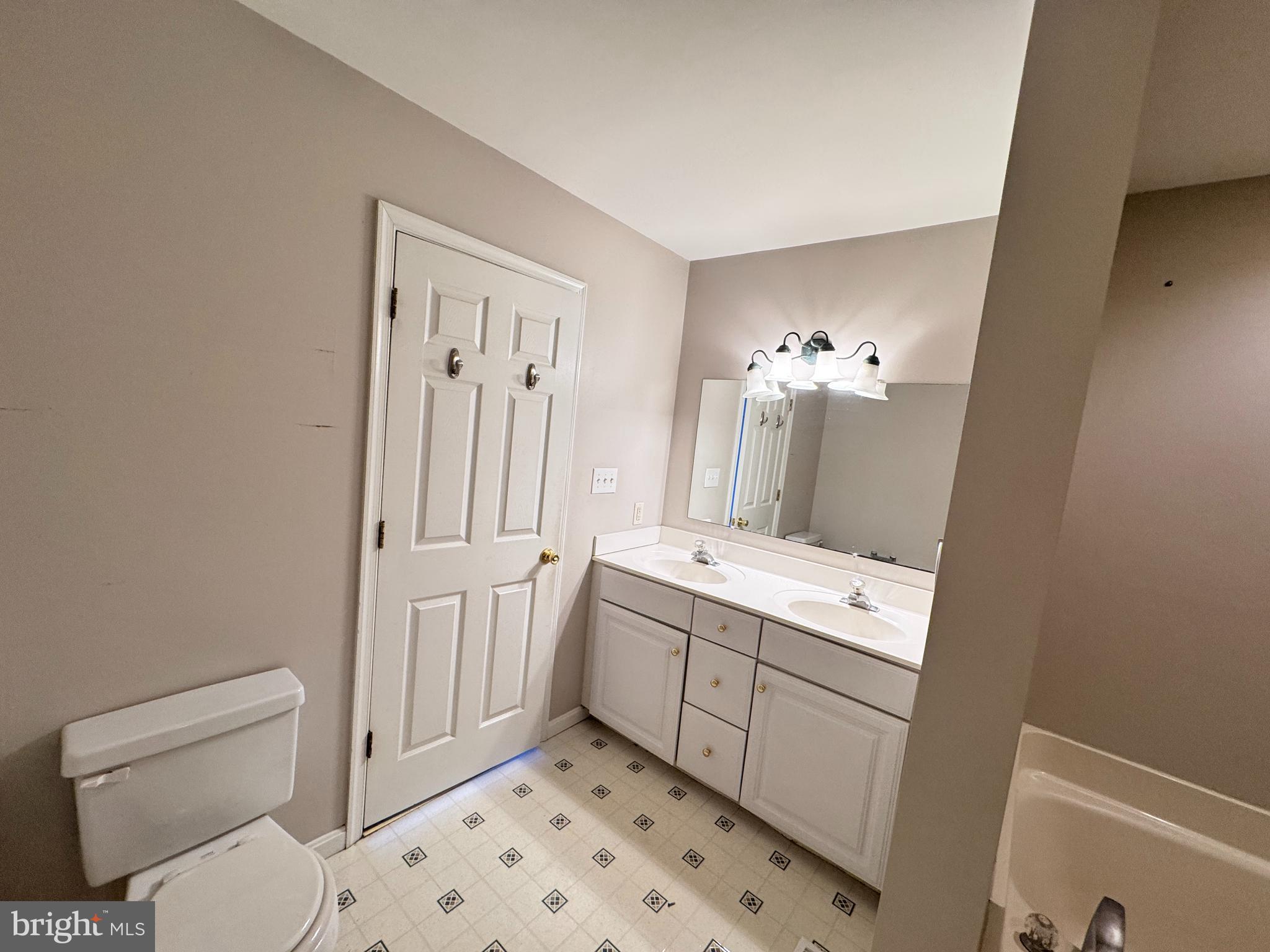 NORTH EAST ISLES - Residential