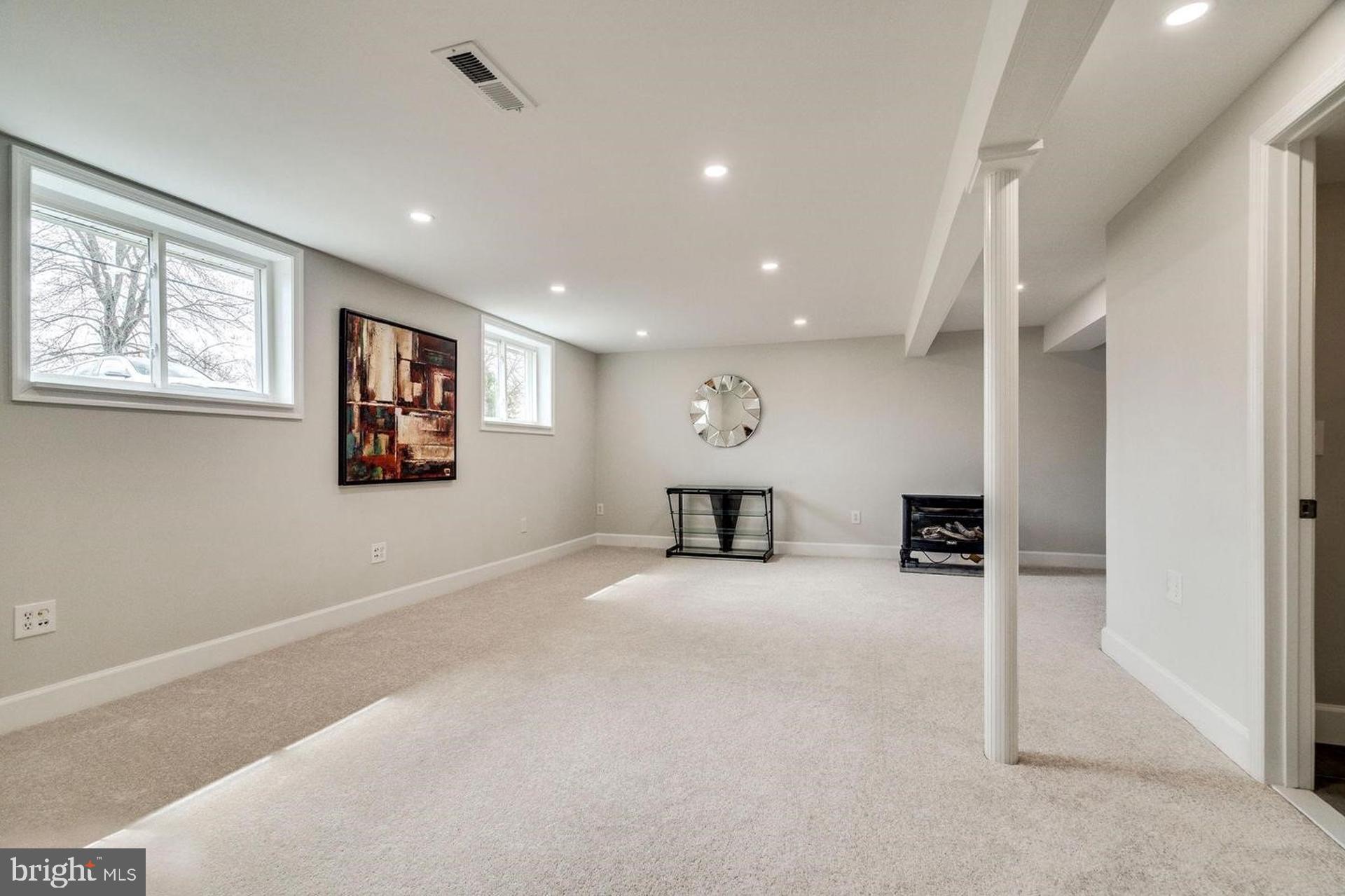 MT VERNON VALLEY - Residential Lease