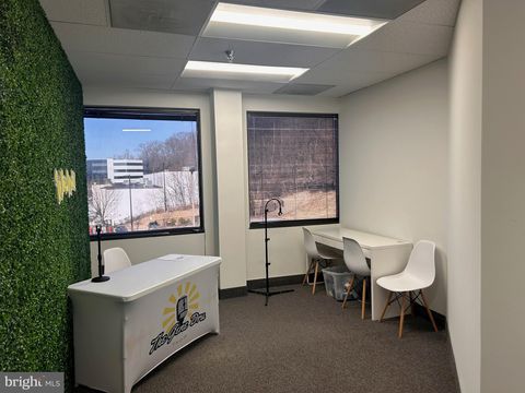 Photo of 2219 York Road #304, LUTHERVILLE TIMONIUM, MD 21093 (MLS # MDBC2150744)