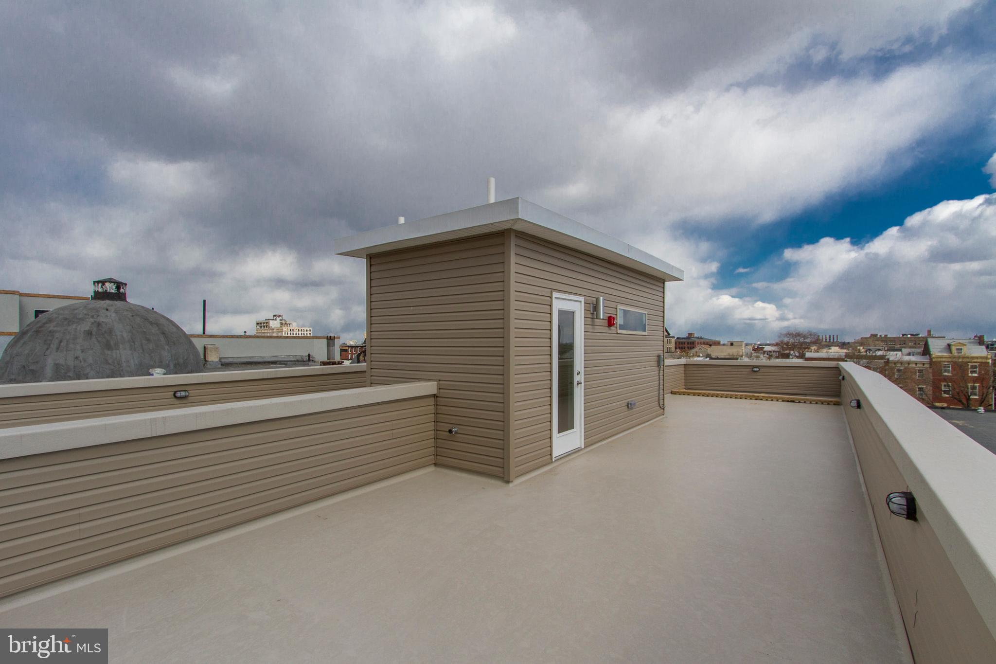 POPLAR - Residential Lease