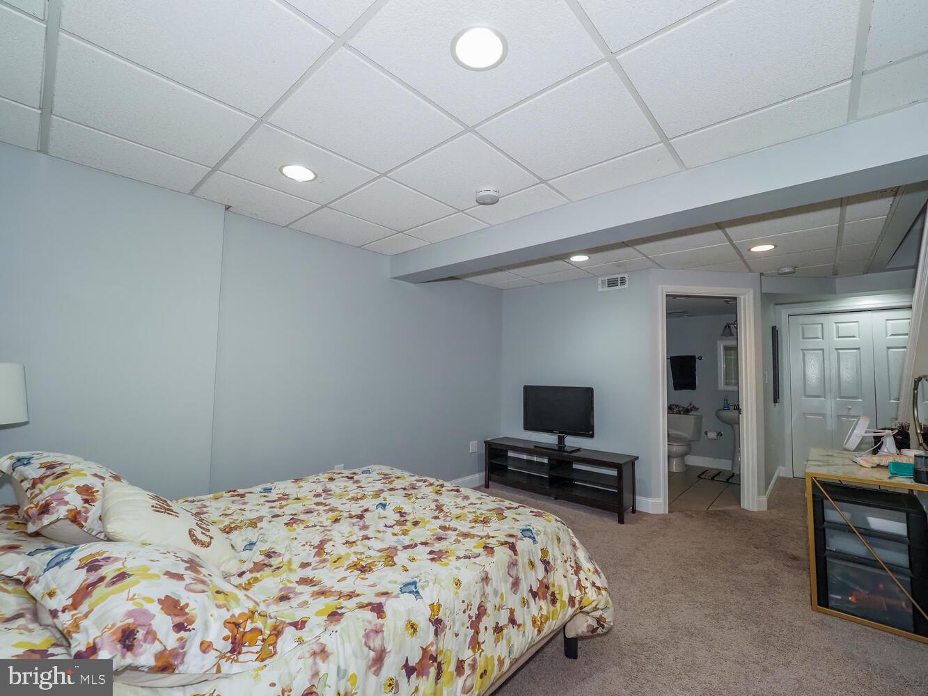 CHESTERFIELD - Residential