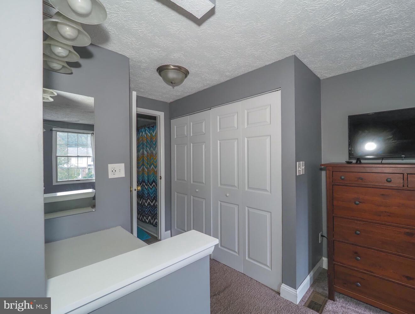 CHESTERFIELD - Residential