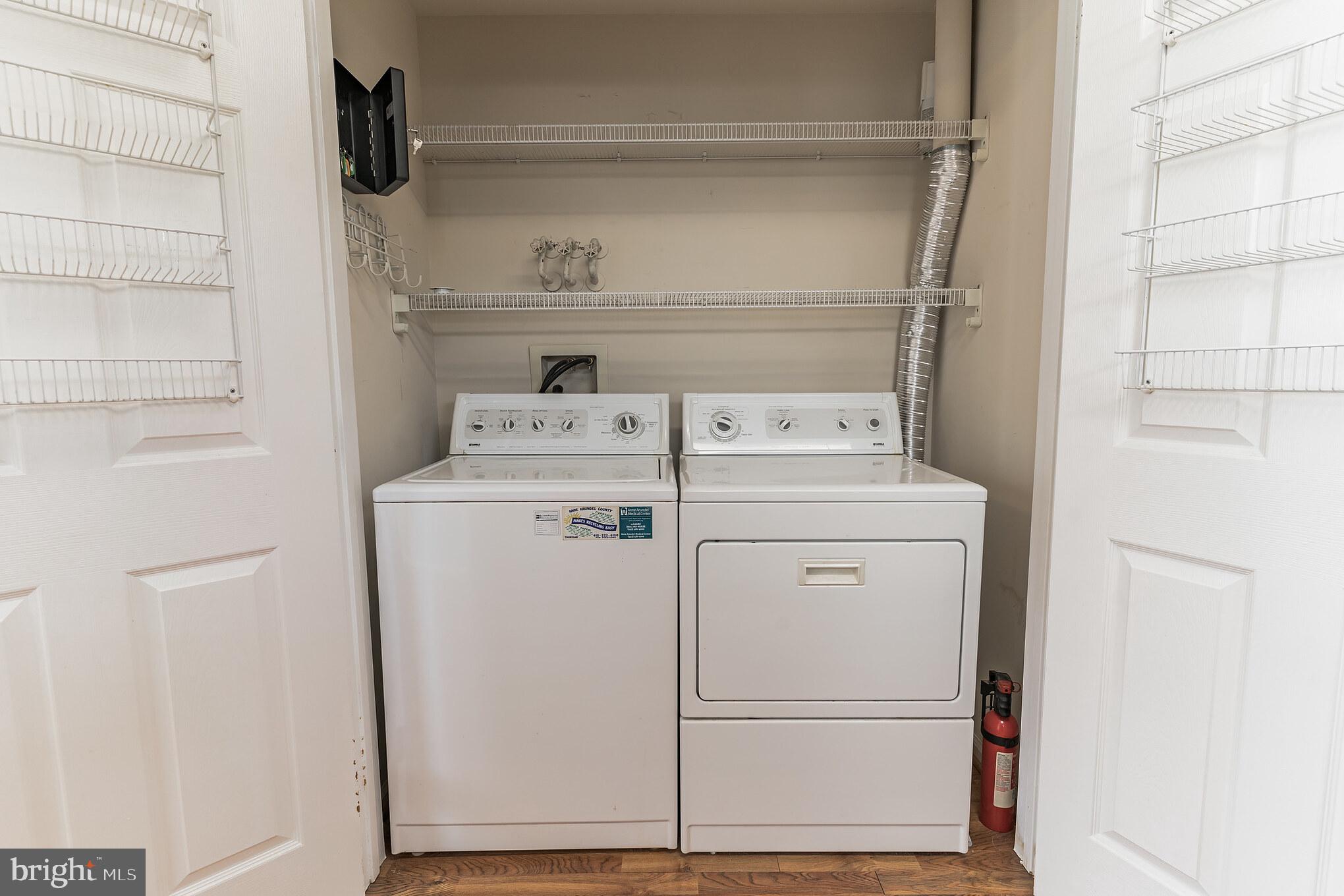 STONEHAVEN MEWS - Residential Lease