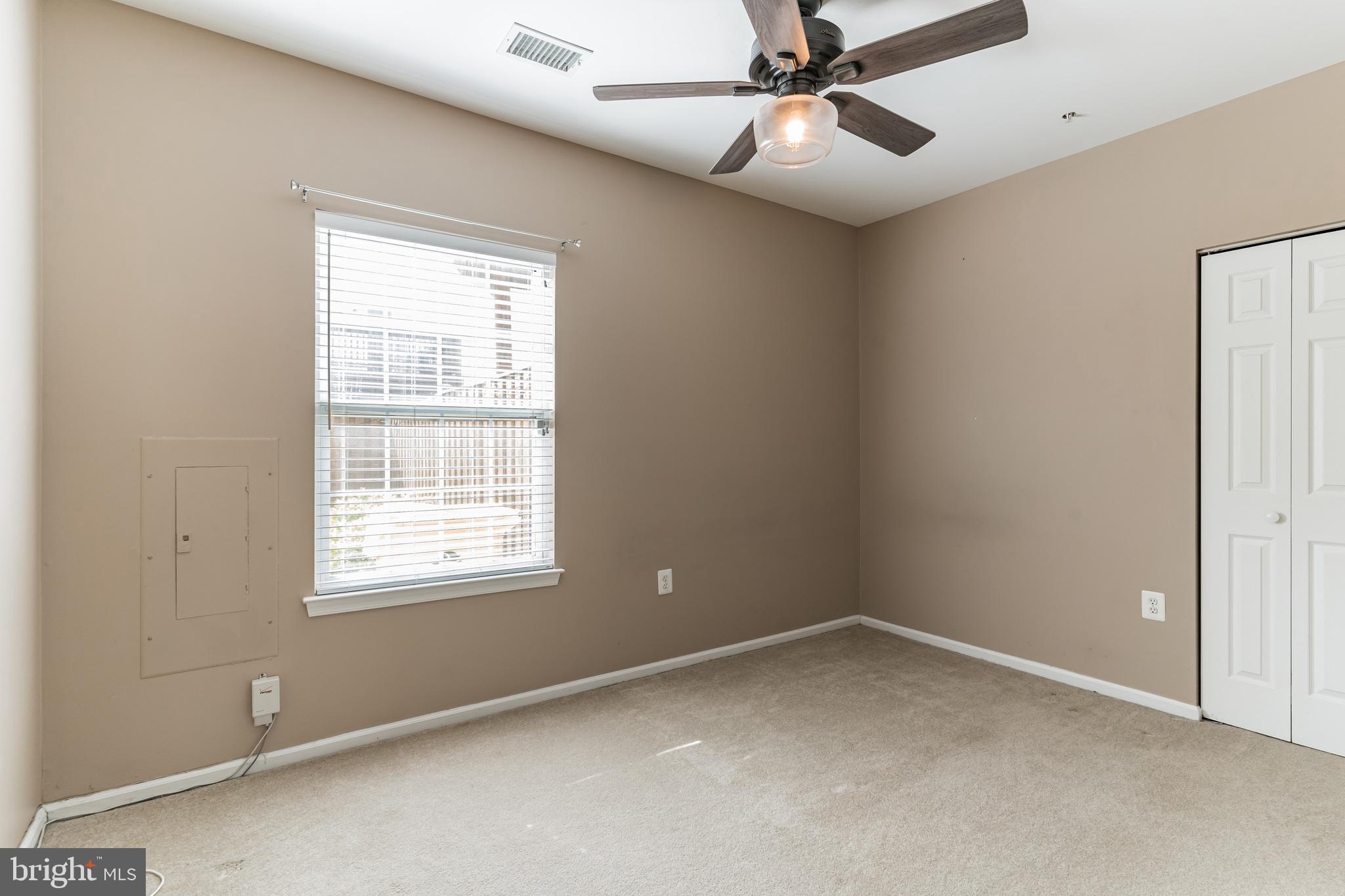 STONEHAVEN MEWS - Residential Lease