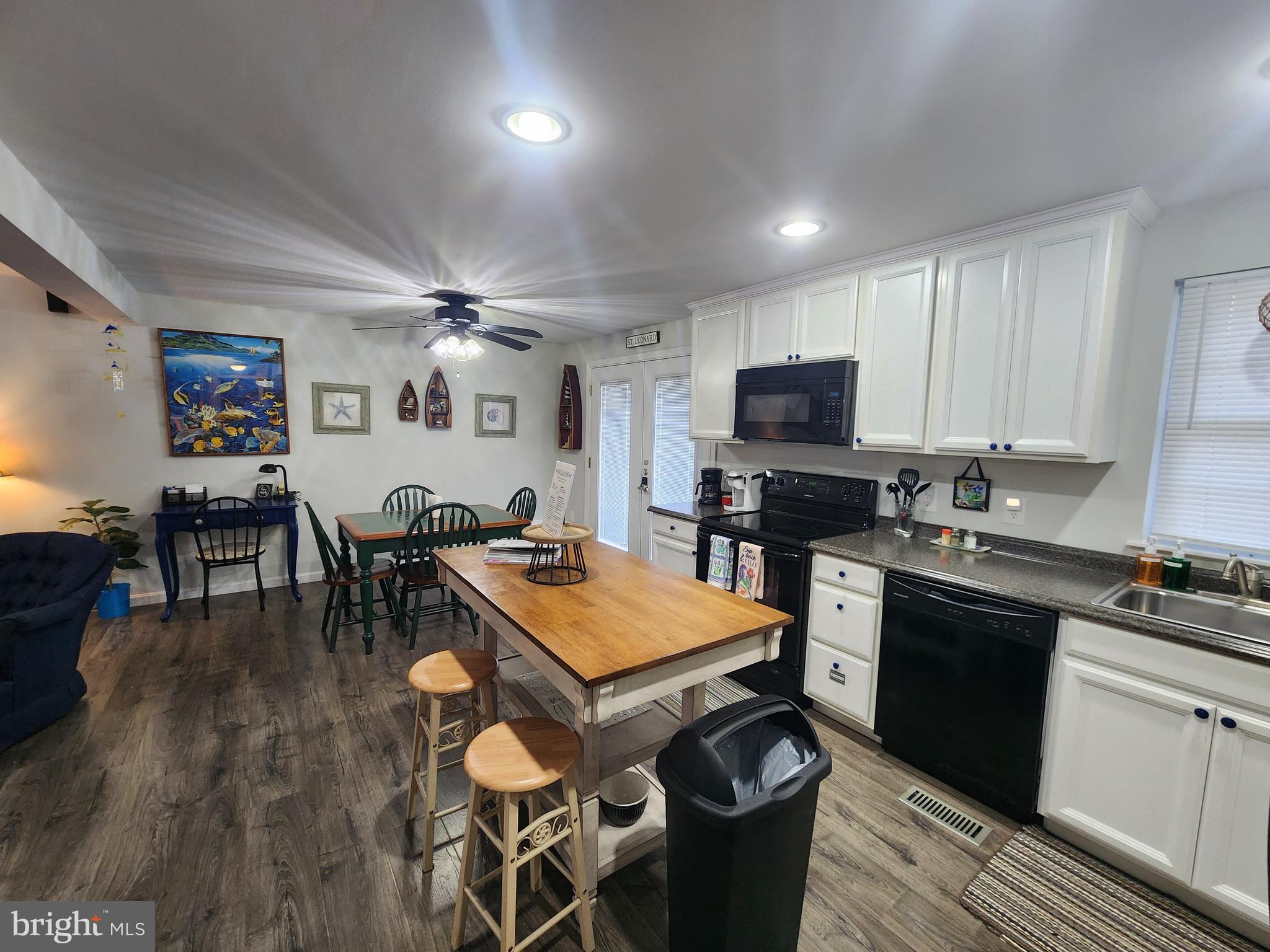 CALVERT BEACH ESTATES - Residential