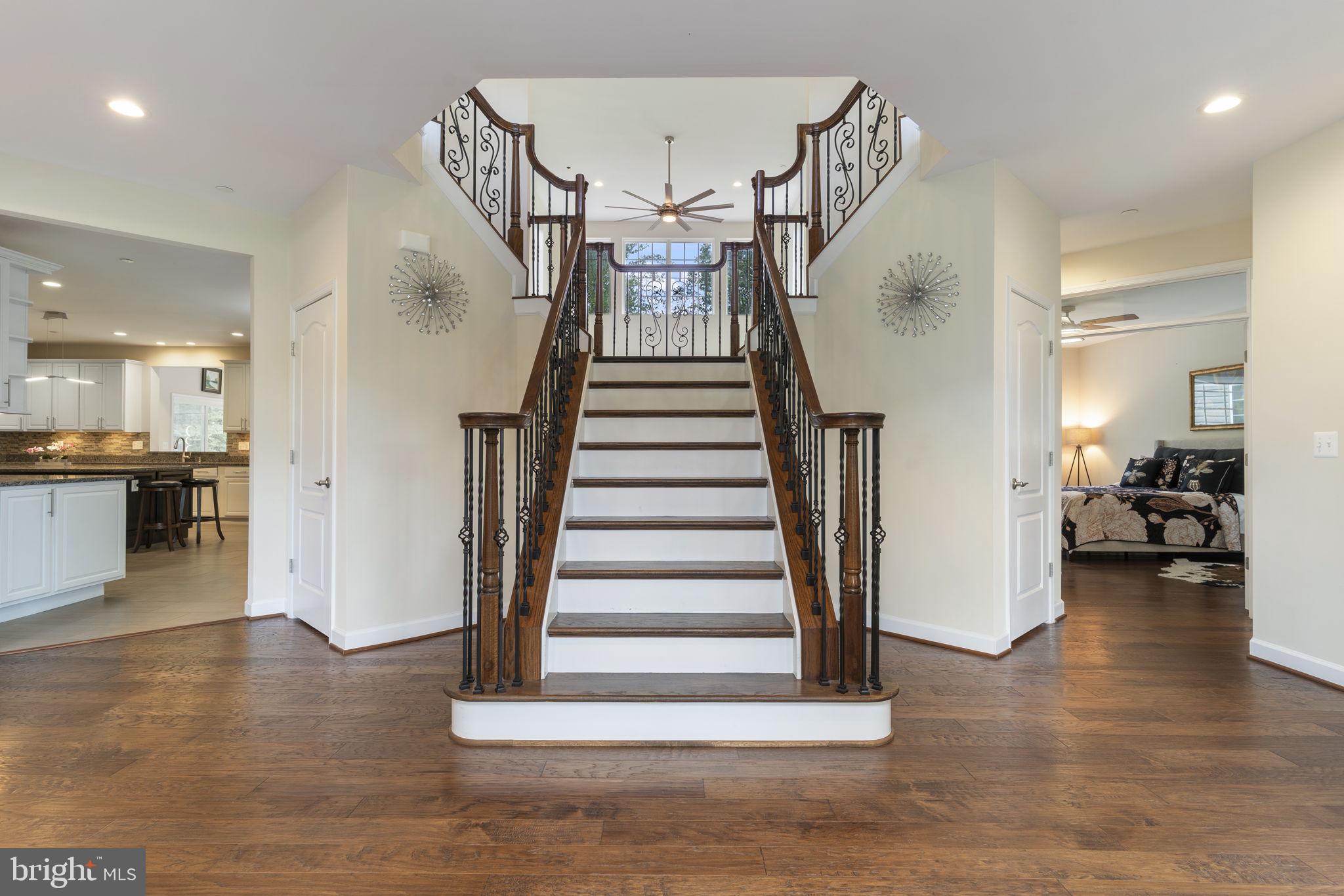 7420 SUGAR CANE COURT