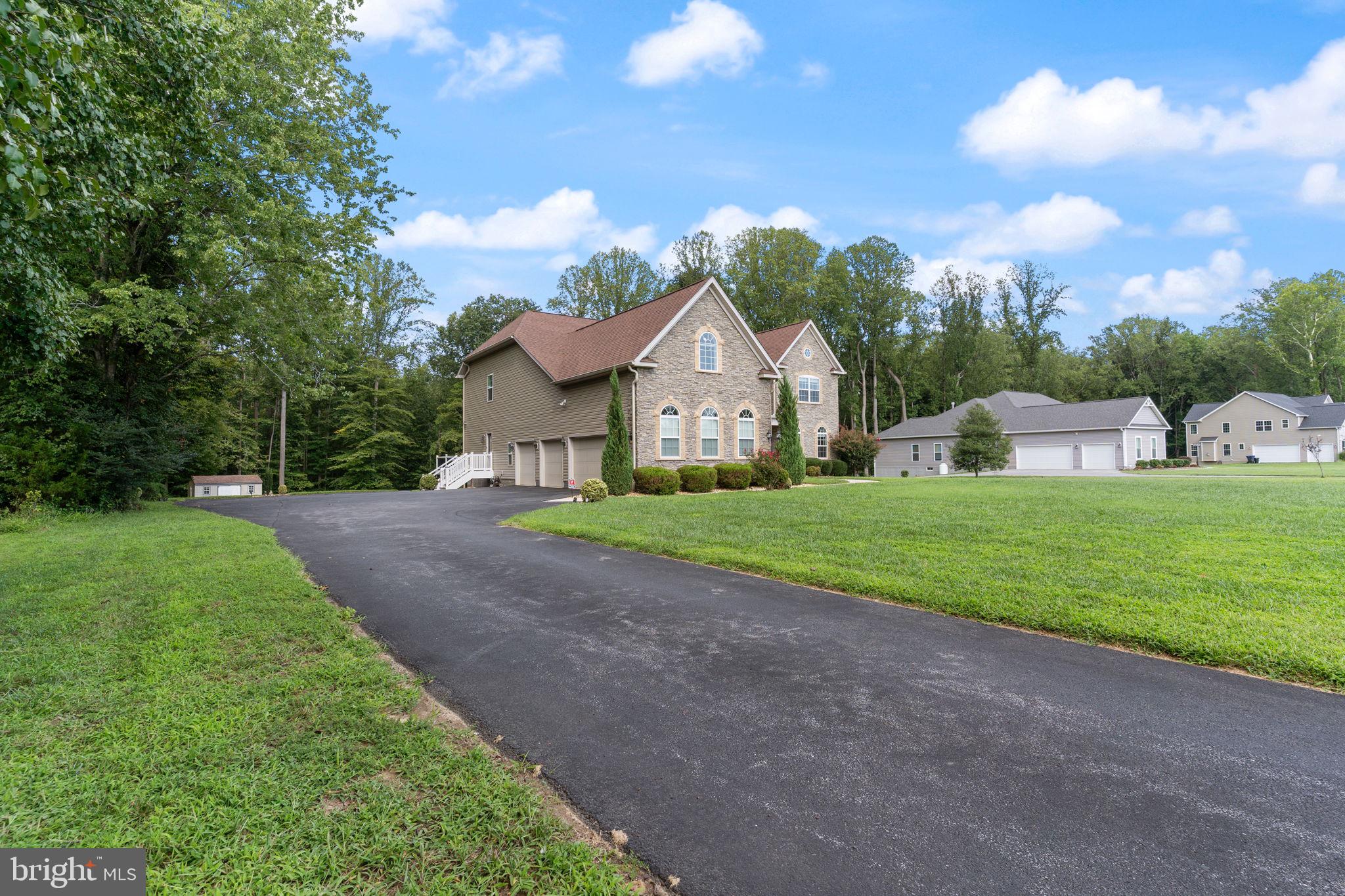 7420 SUGAR CANE COURT