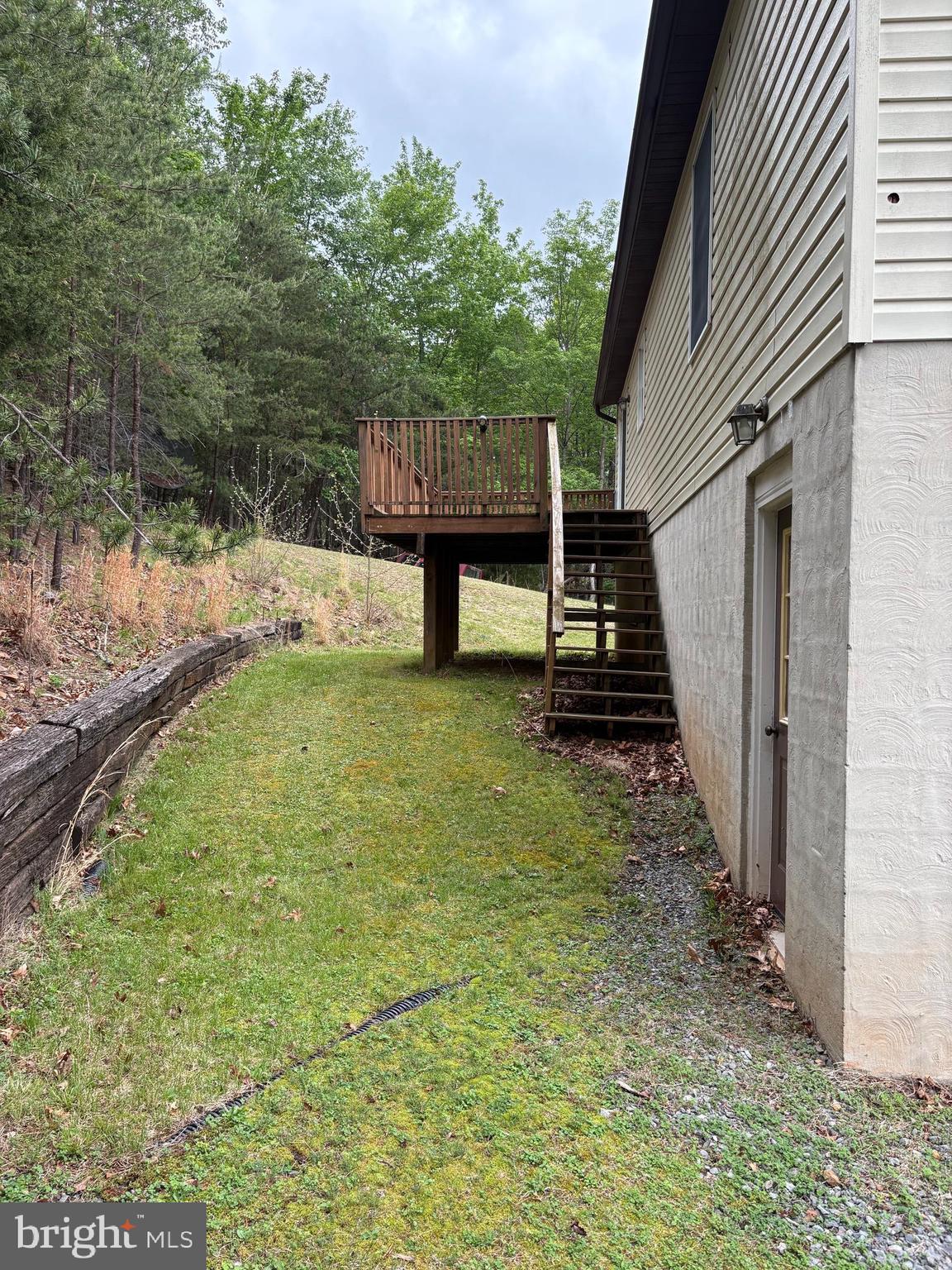 MIDDLE RIDGE ESTATES - Residential