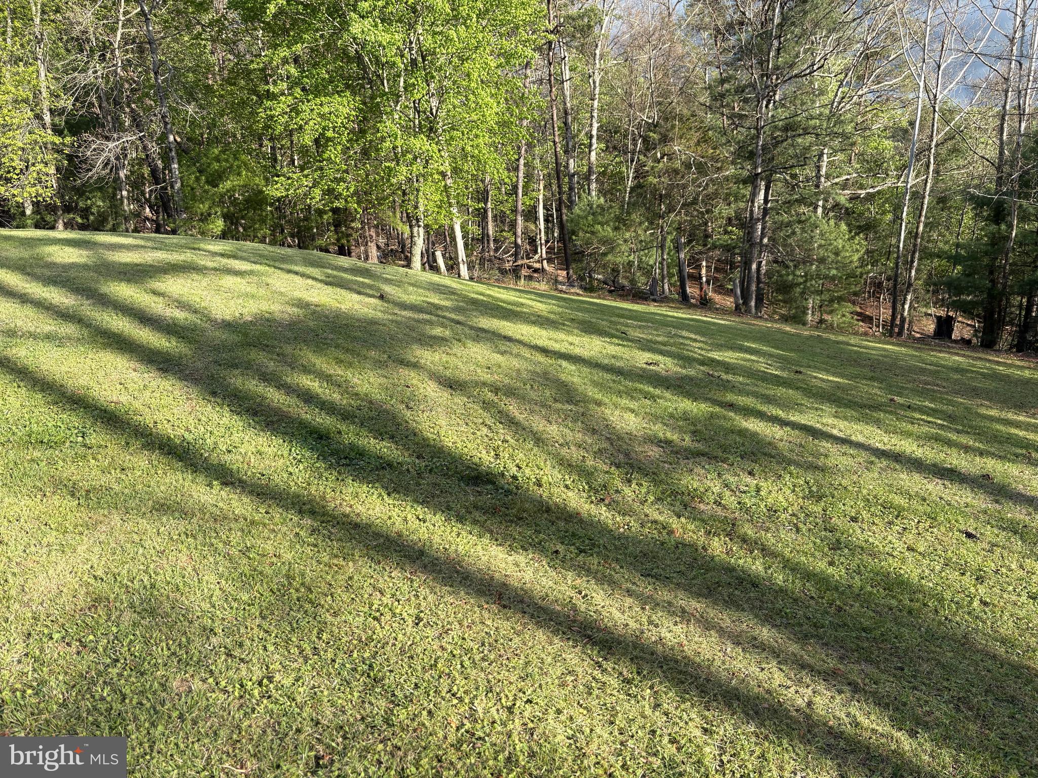 MIDDLE RIDGE ESTATES - Residential