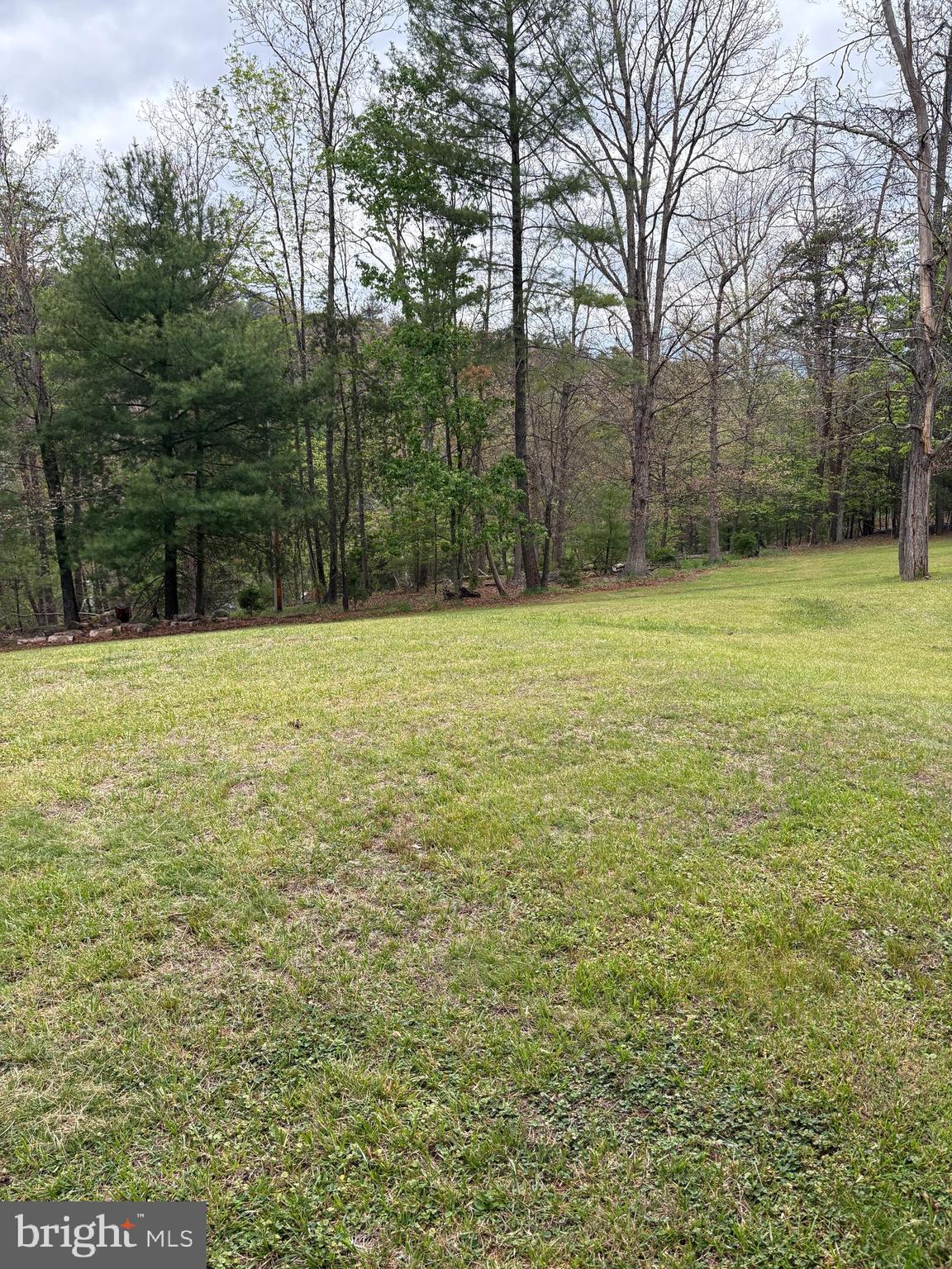 MIDDLE RIDGE ESTATES - Residential