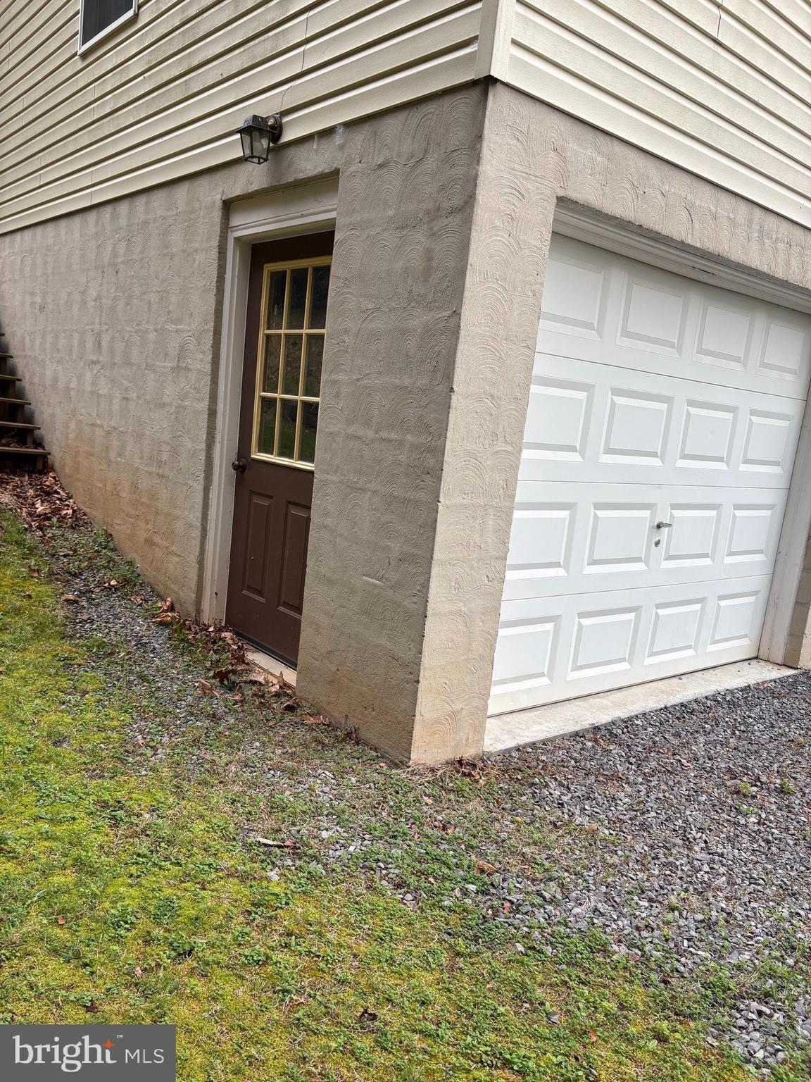 MIDDLE RIDGE ESTATES - Residential