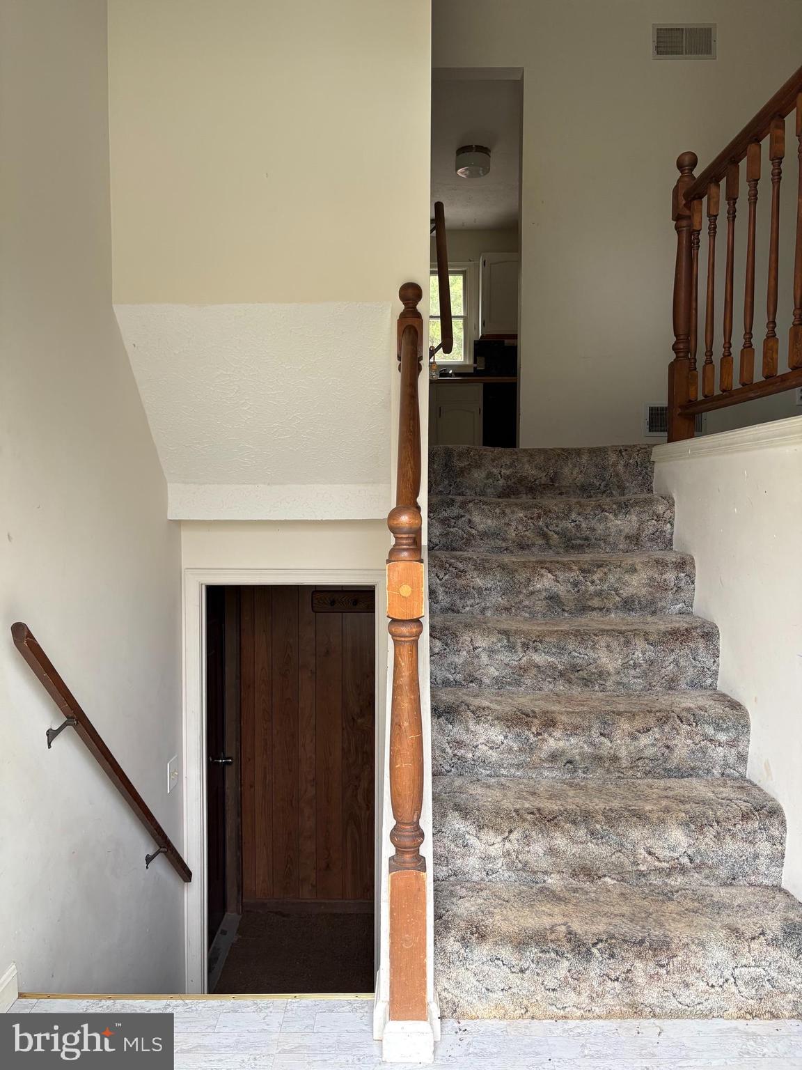 MIDDLE RIDGE ESTATES - Residential