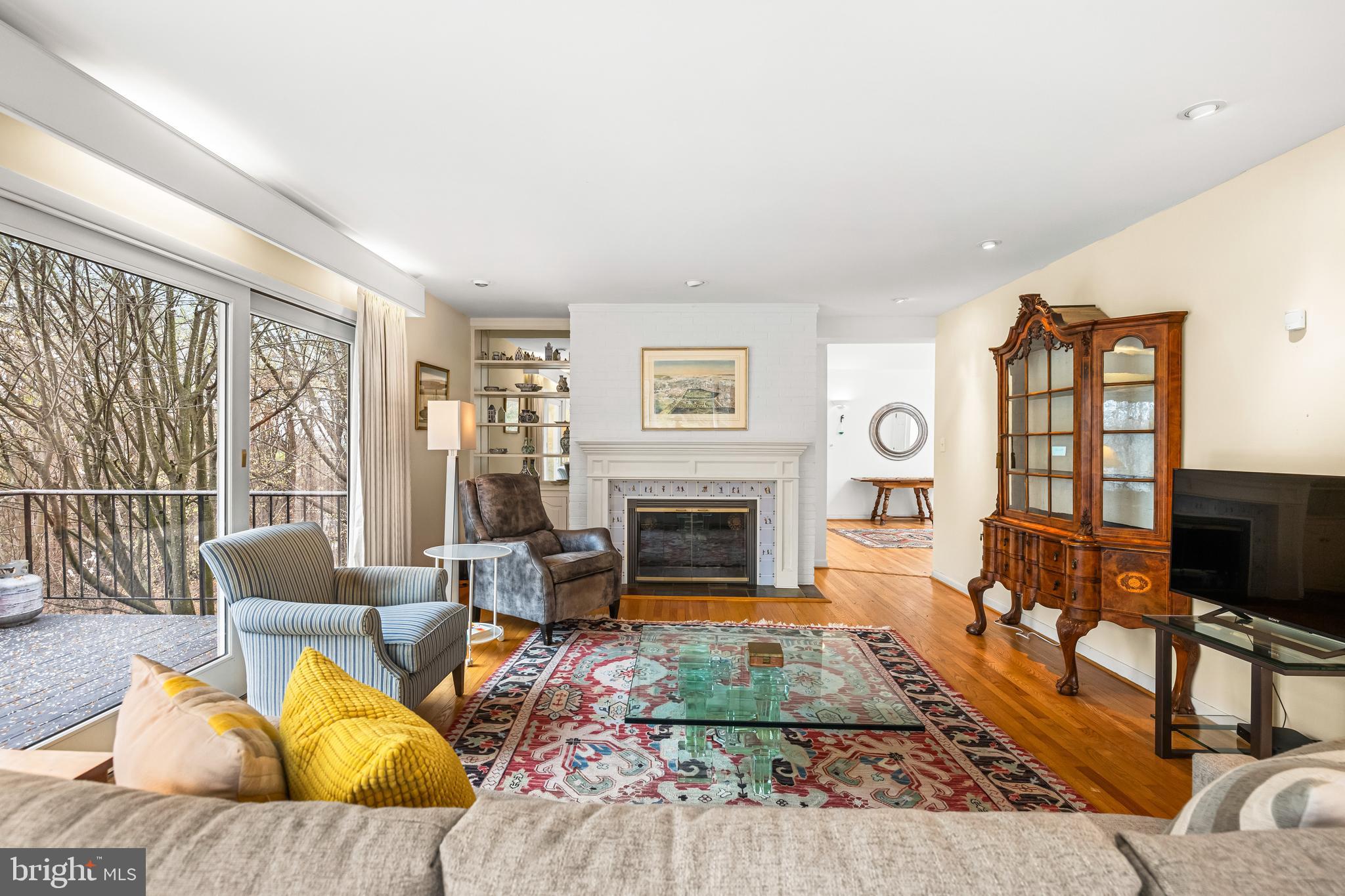 HAMPTON - Residential