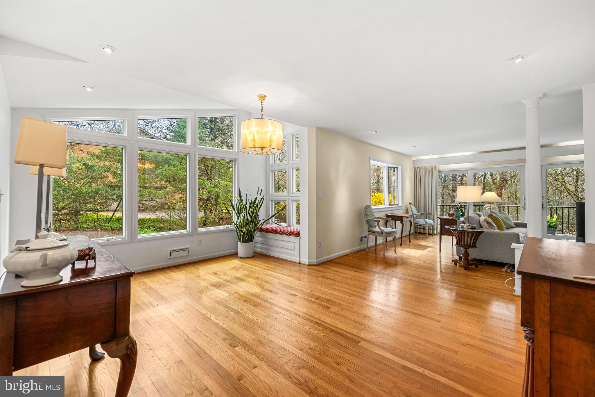 HAMPTON - Residential