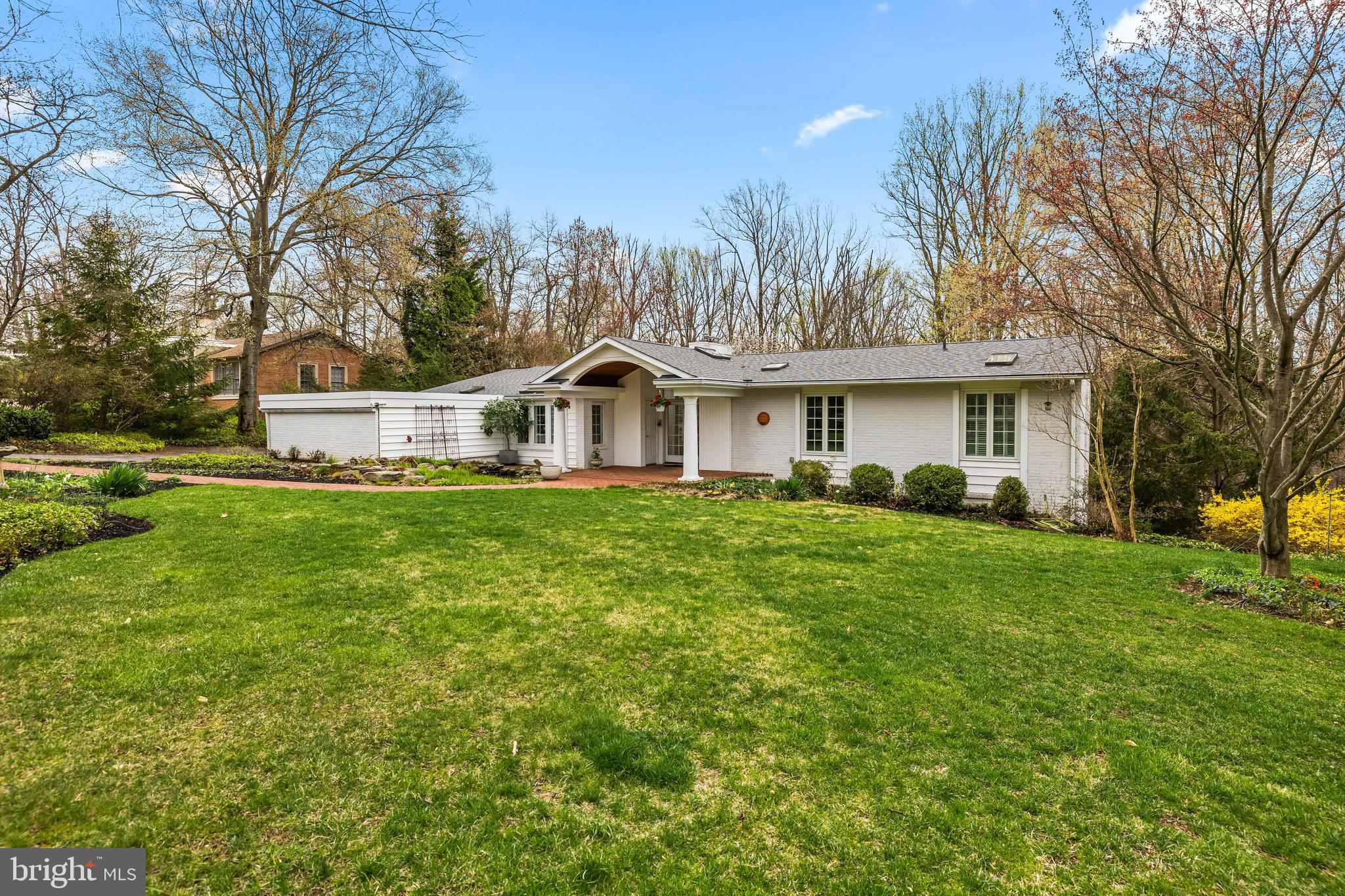 HAMPTON - Residential