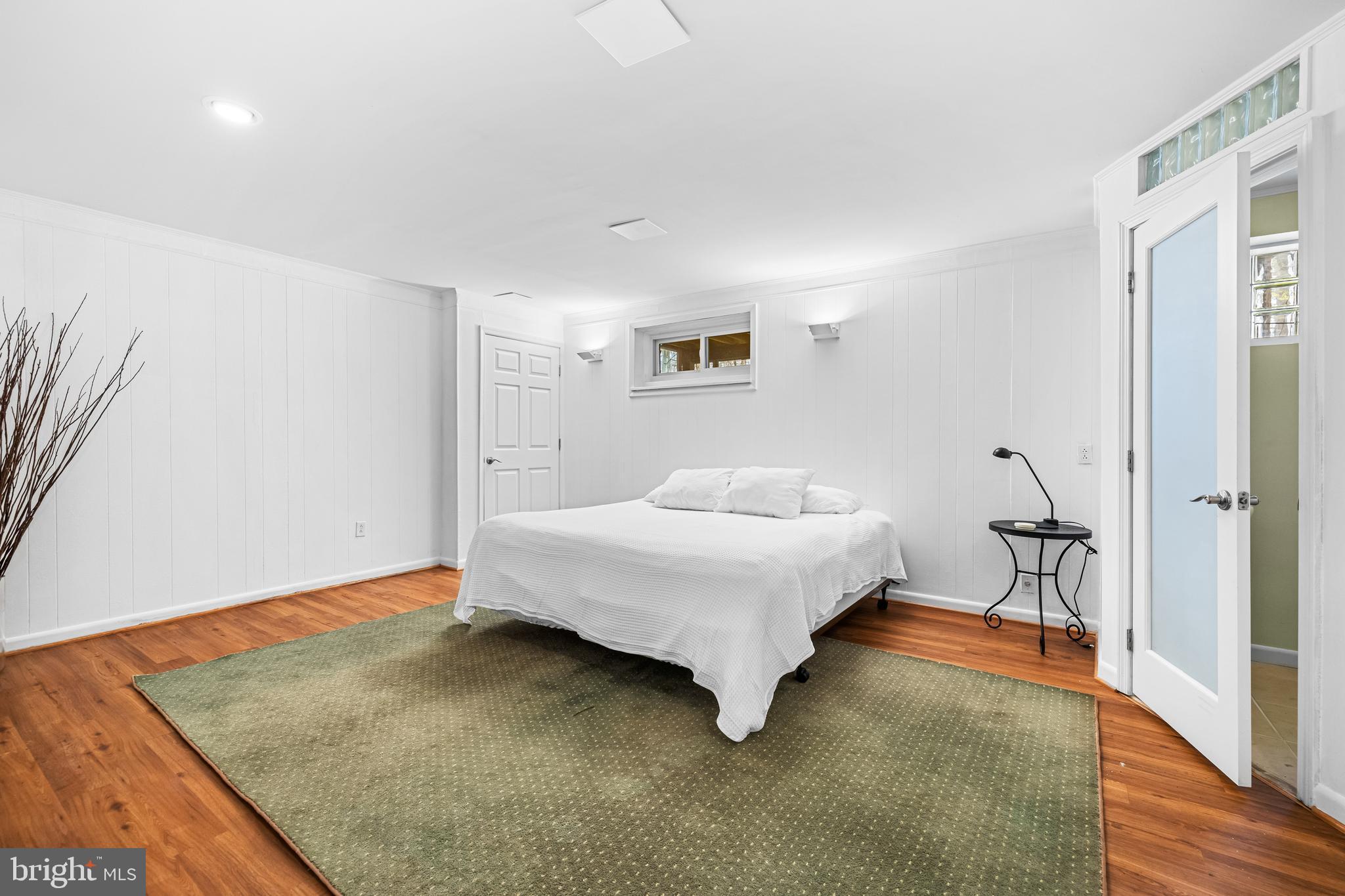 HAMPTON - Residential