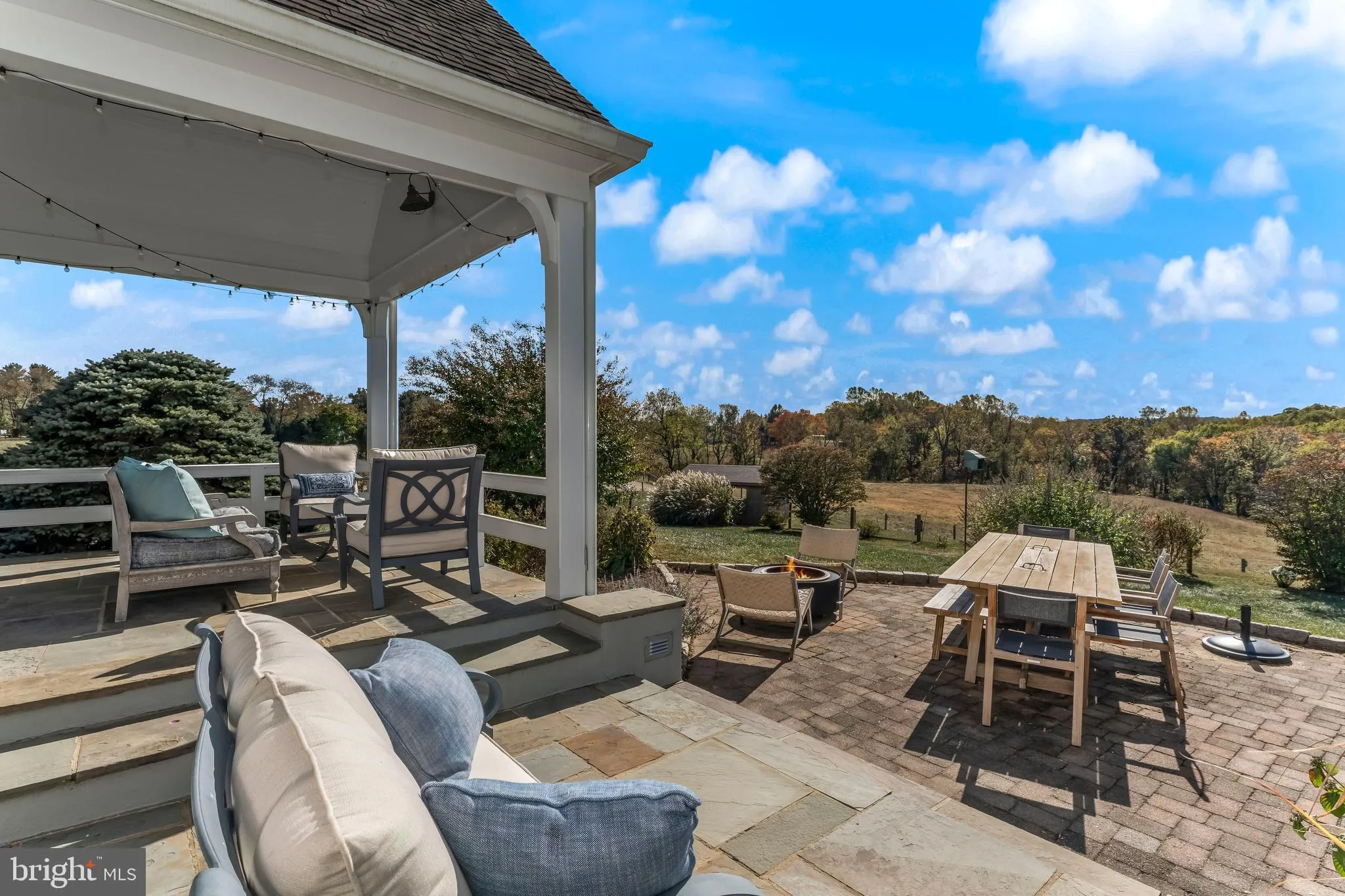 West Chester, Pennsylvania 19382, United States, 4 Bedrooms Bedrooms, ,5 BathroomsBathrooms,Residential,Contingent,78475