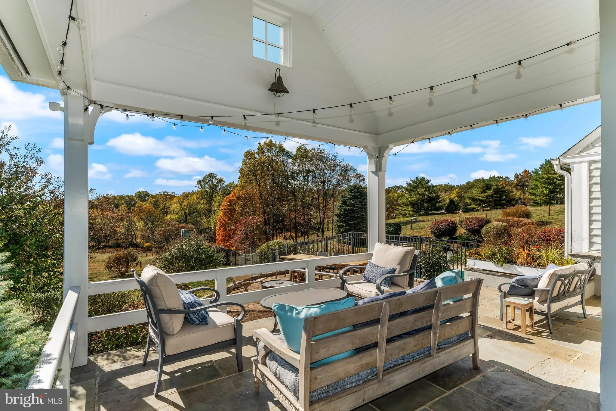 West Chester, Pennsylvania 19382, United States, 4 Bedrooms Bedrooms, ,5 BathroomsBathrooms,Residential,Contingent,78475