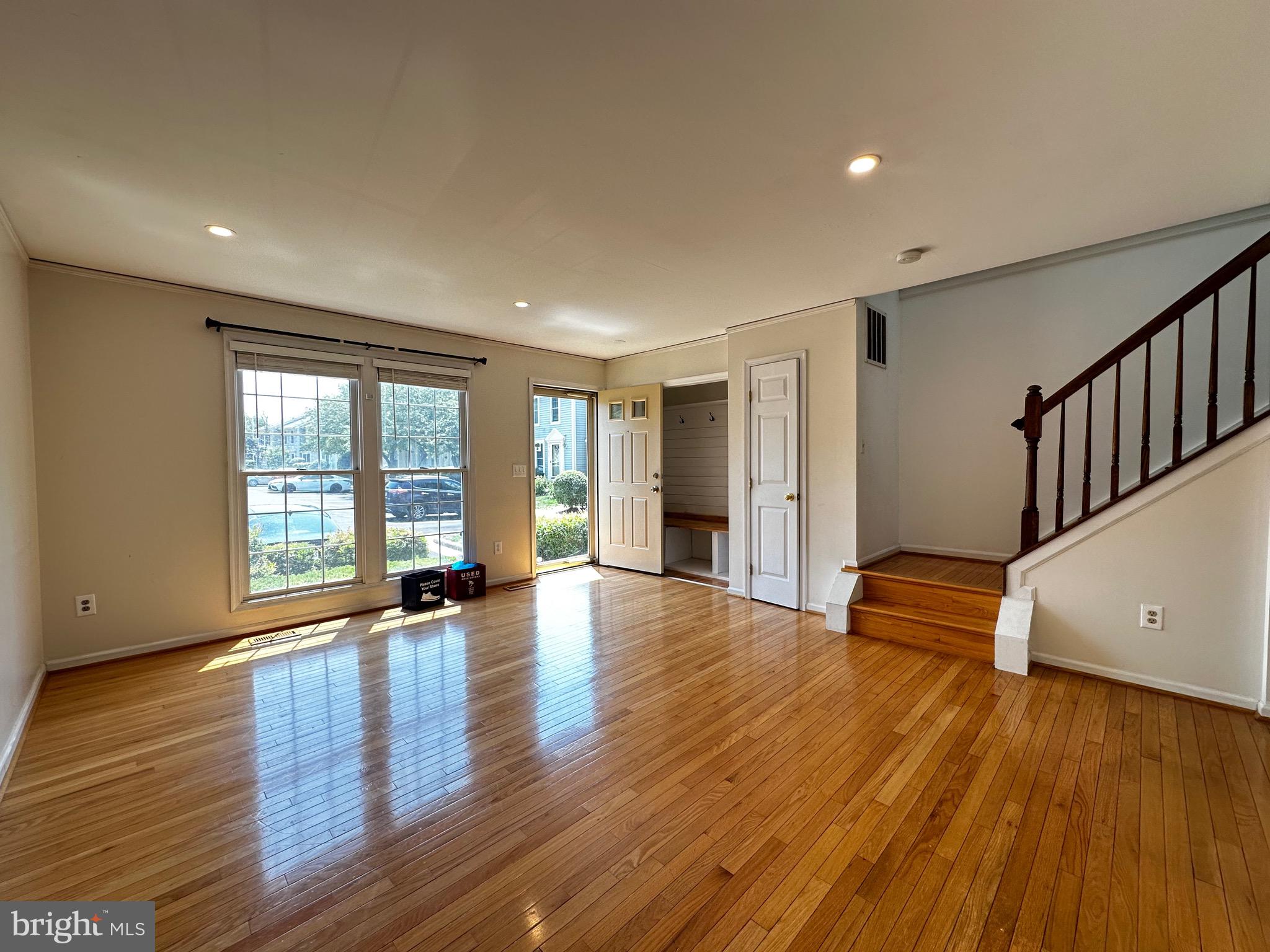 9799 MOCK ORANGE COURT