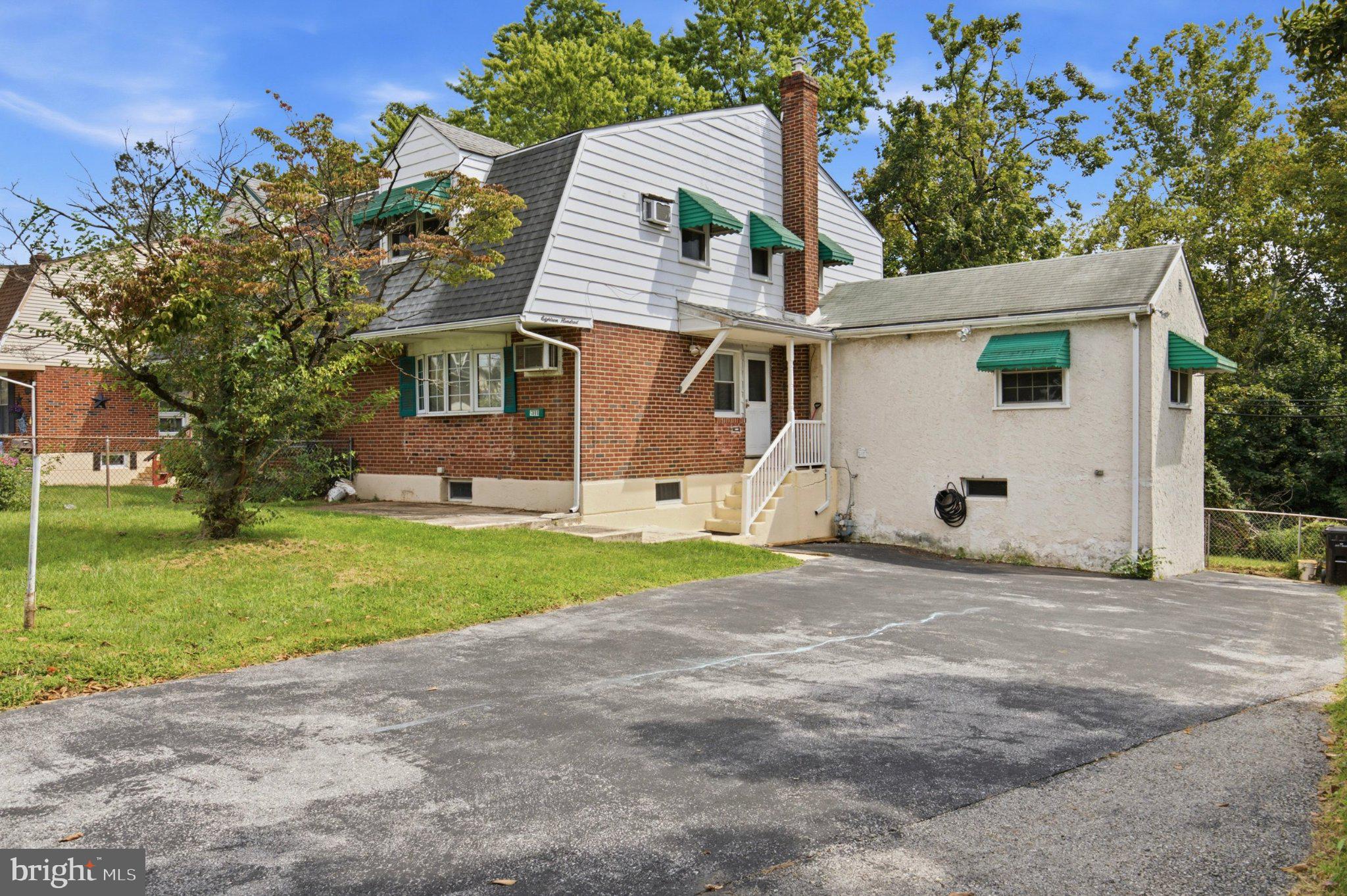 1800 DARTMOUTH DRIVE
