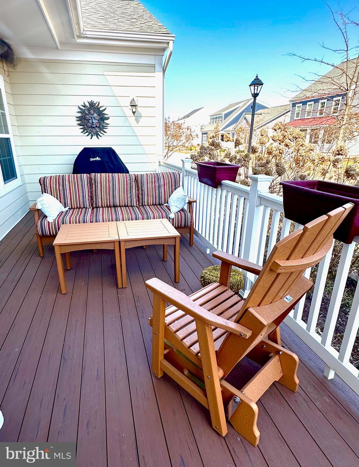 EASTON VILLAGE - Residential