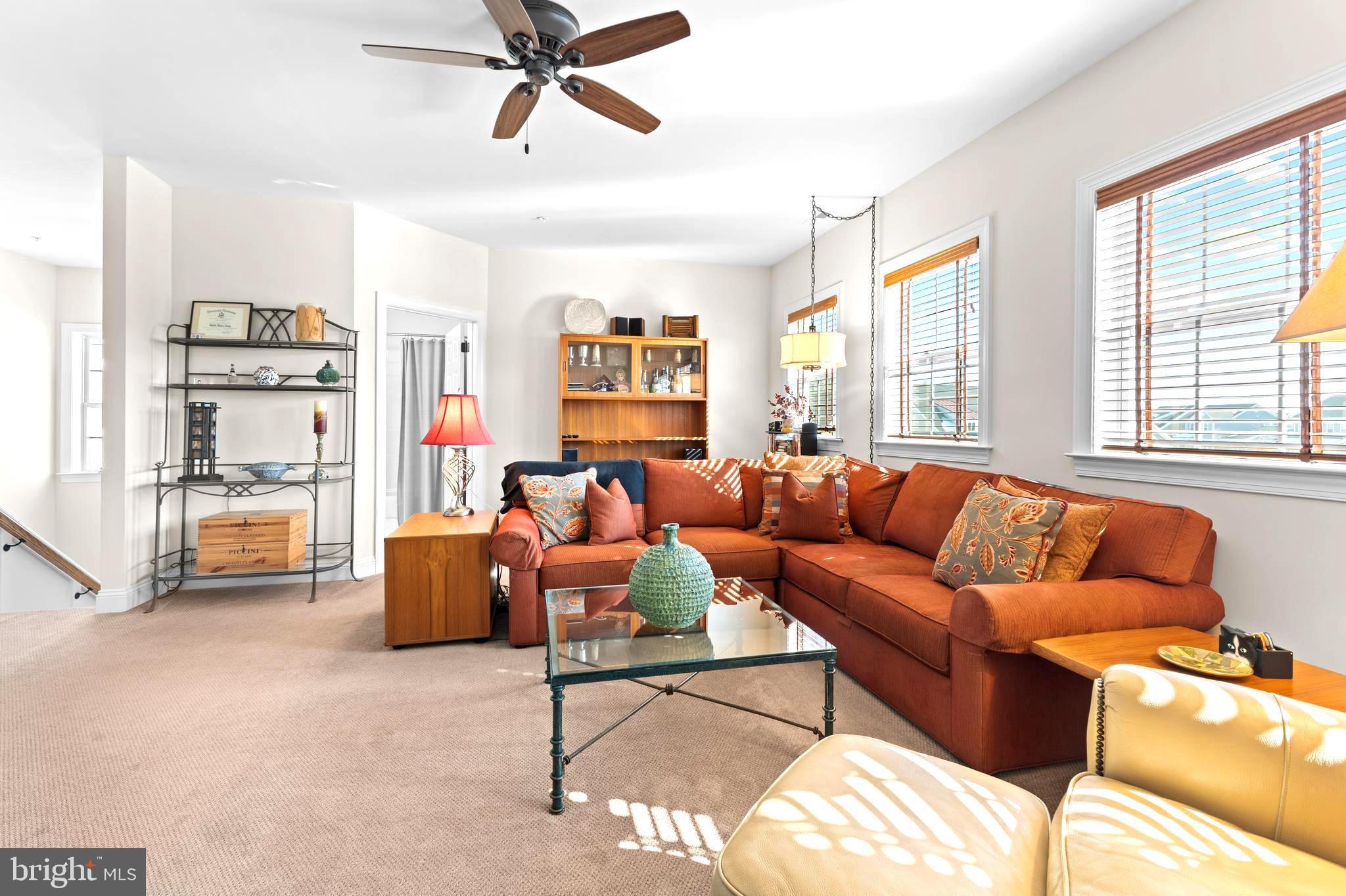 EASTON VILLAGE - Residential