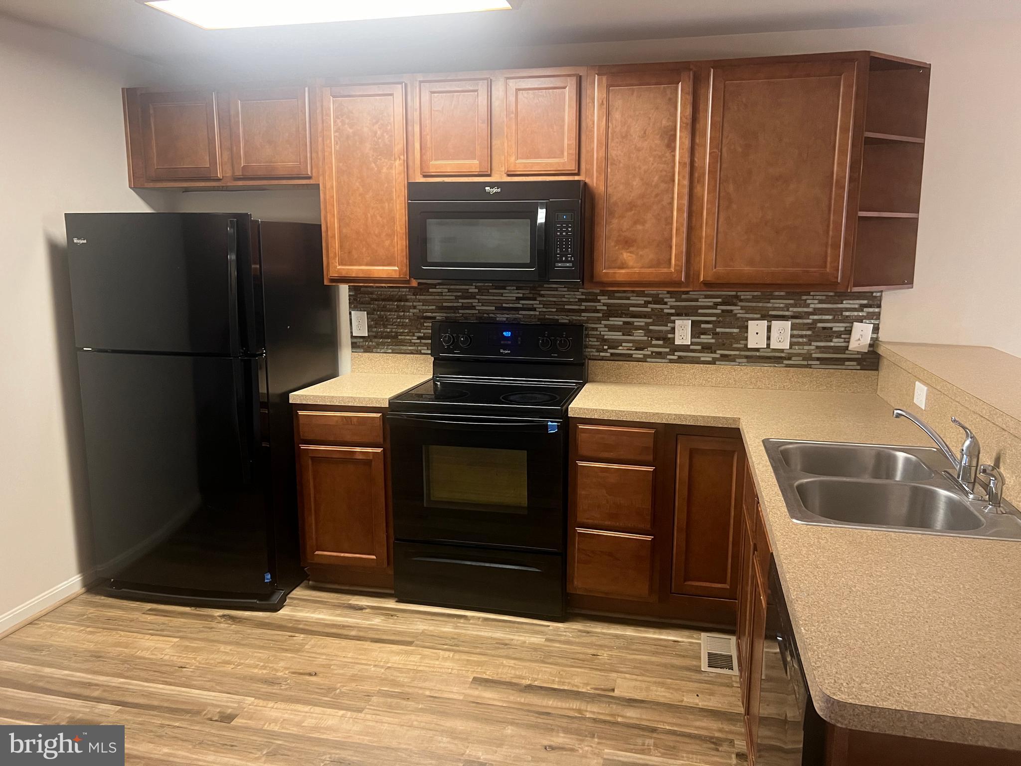 GERMANNA HEIGHTS - Residential Lease