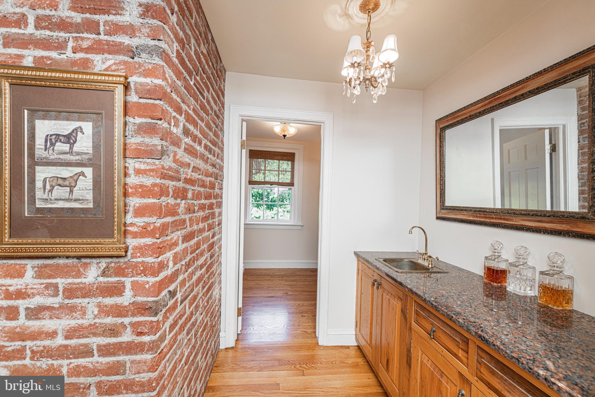 ARONWOLD - Residential