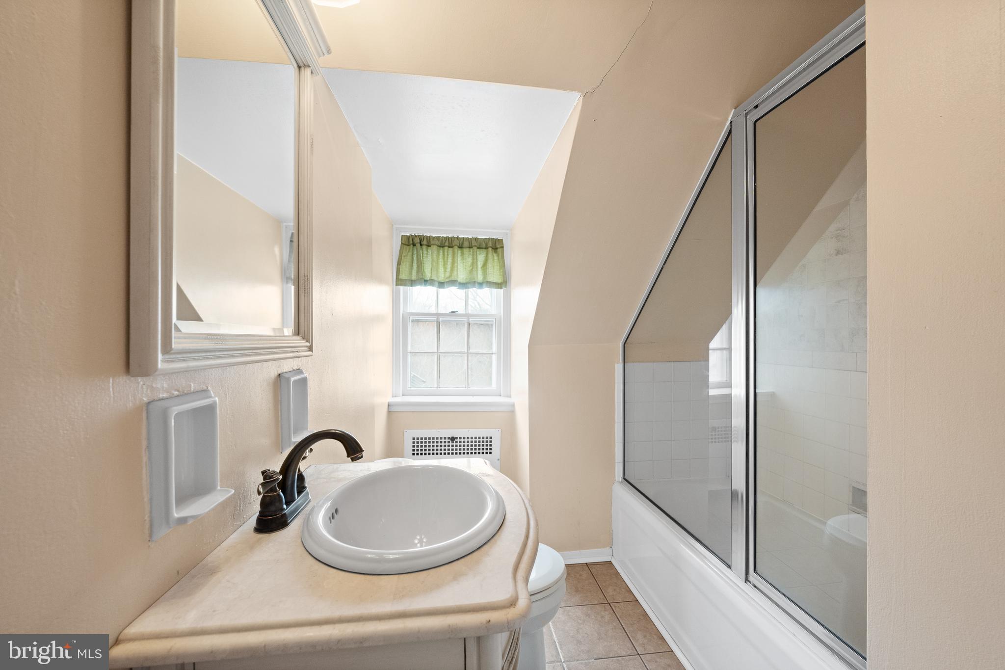 ARONWOLD - Residential