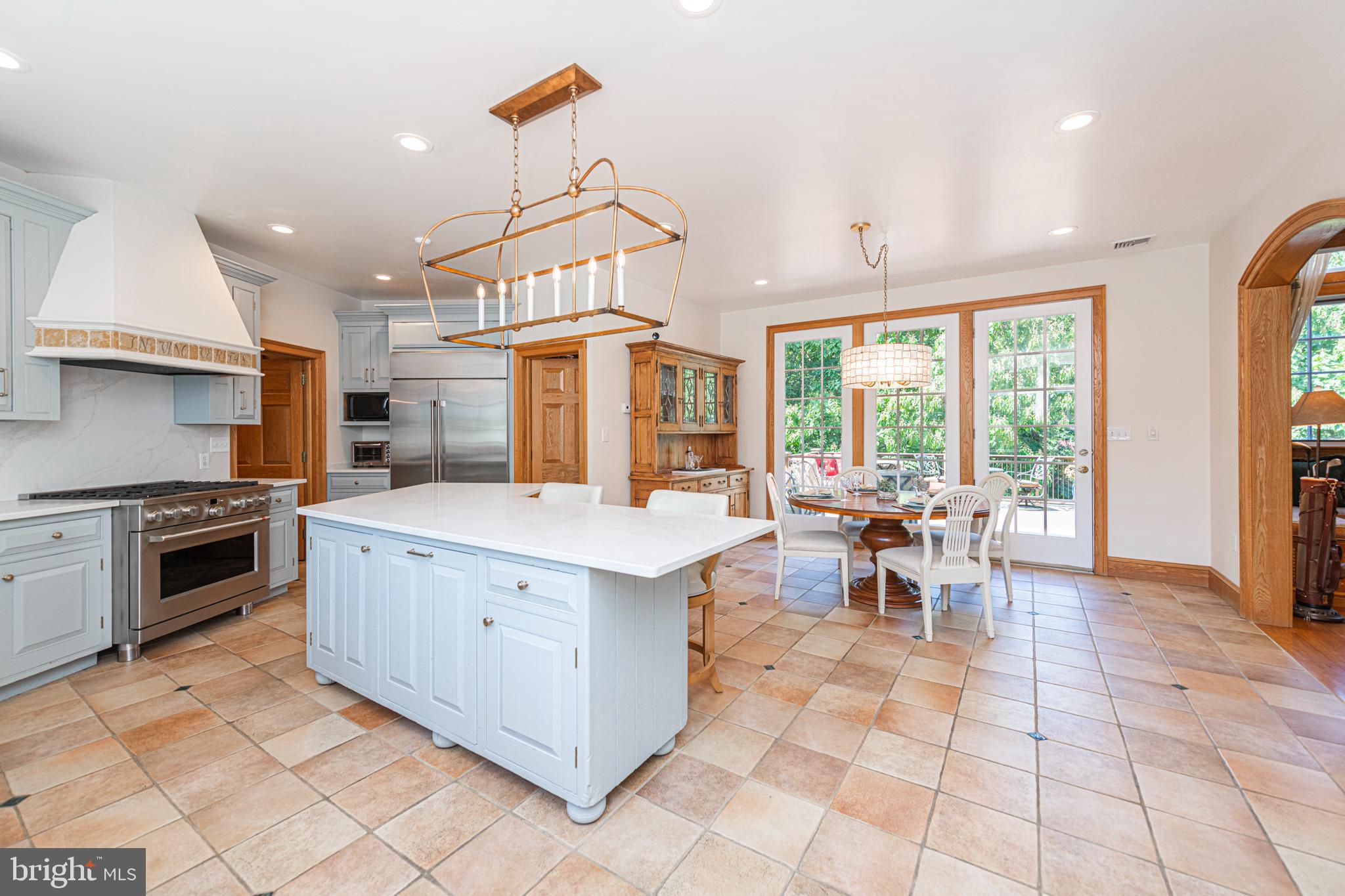 ARONWOLD - Residential