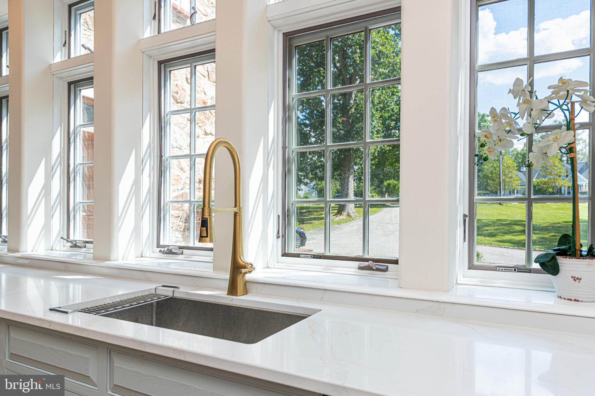 ARONWOLD - Residential