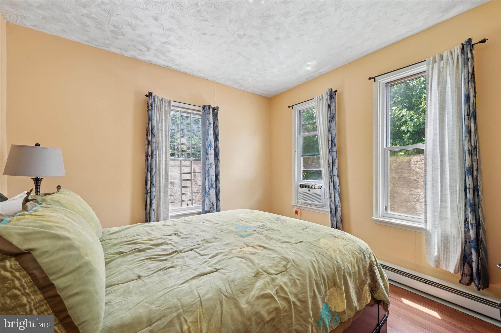 GERMANTOWN - Residential