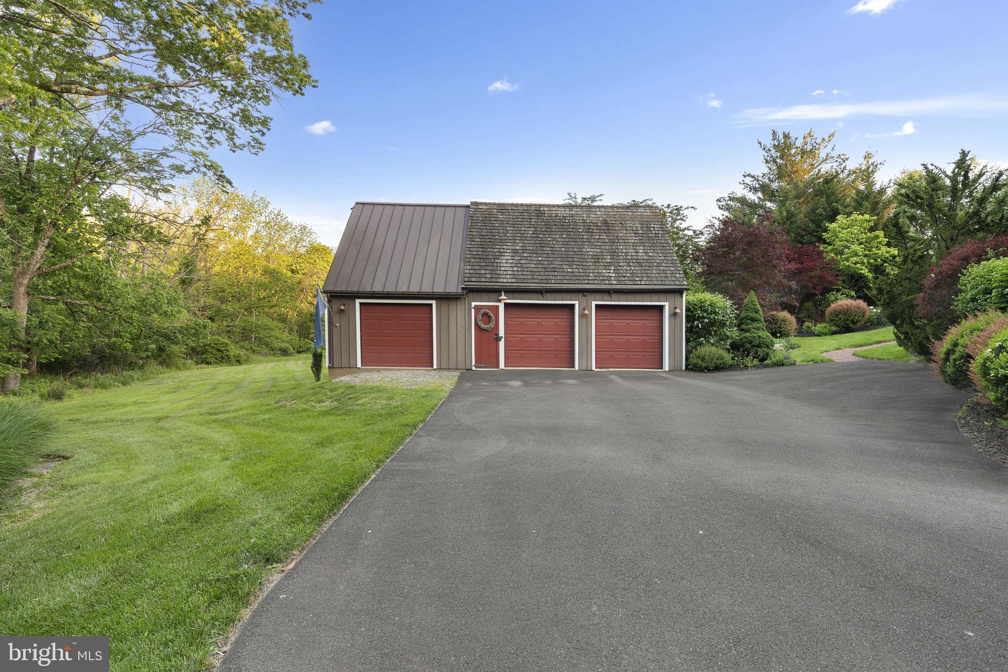 DOYLESTOWN - Residential